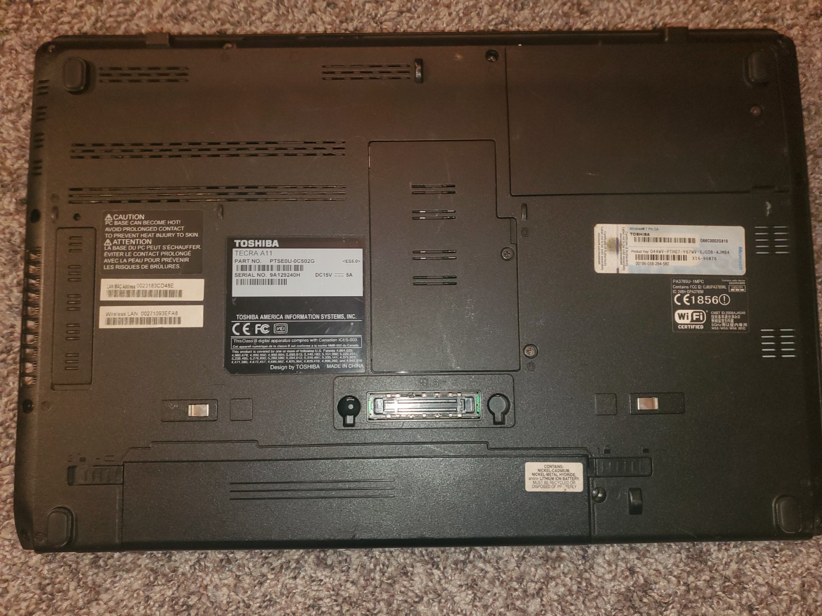 Toshiba Tecra A11 Laptop – Windows 10 Included – Bad Display (PTSE0U-0C502G)