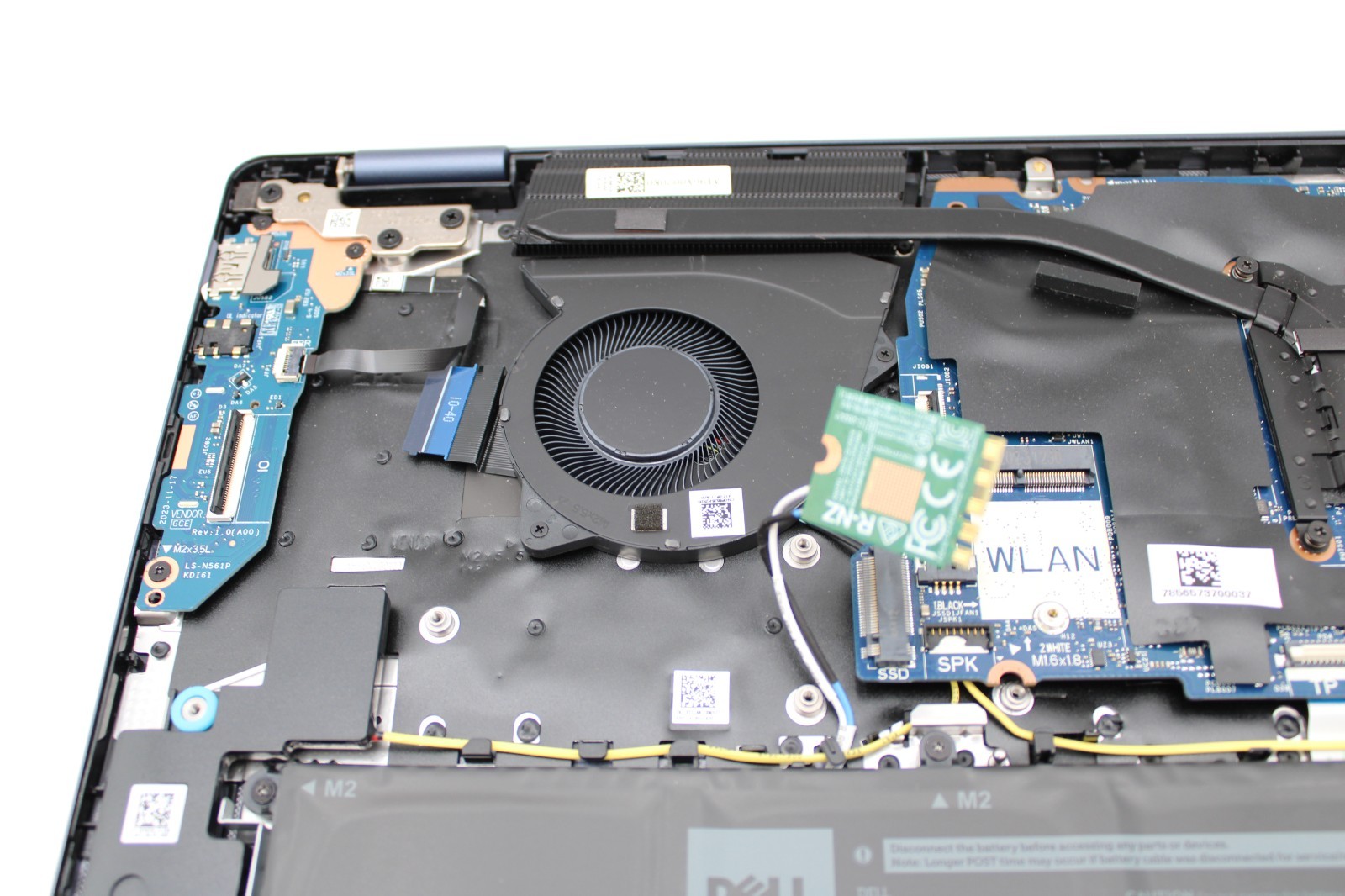 Dell Inspiron 16 P131F