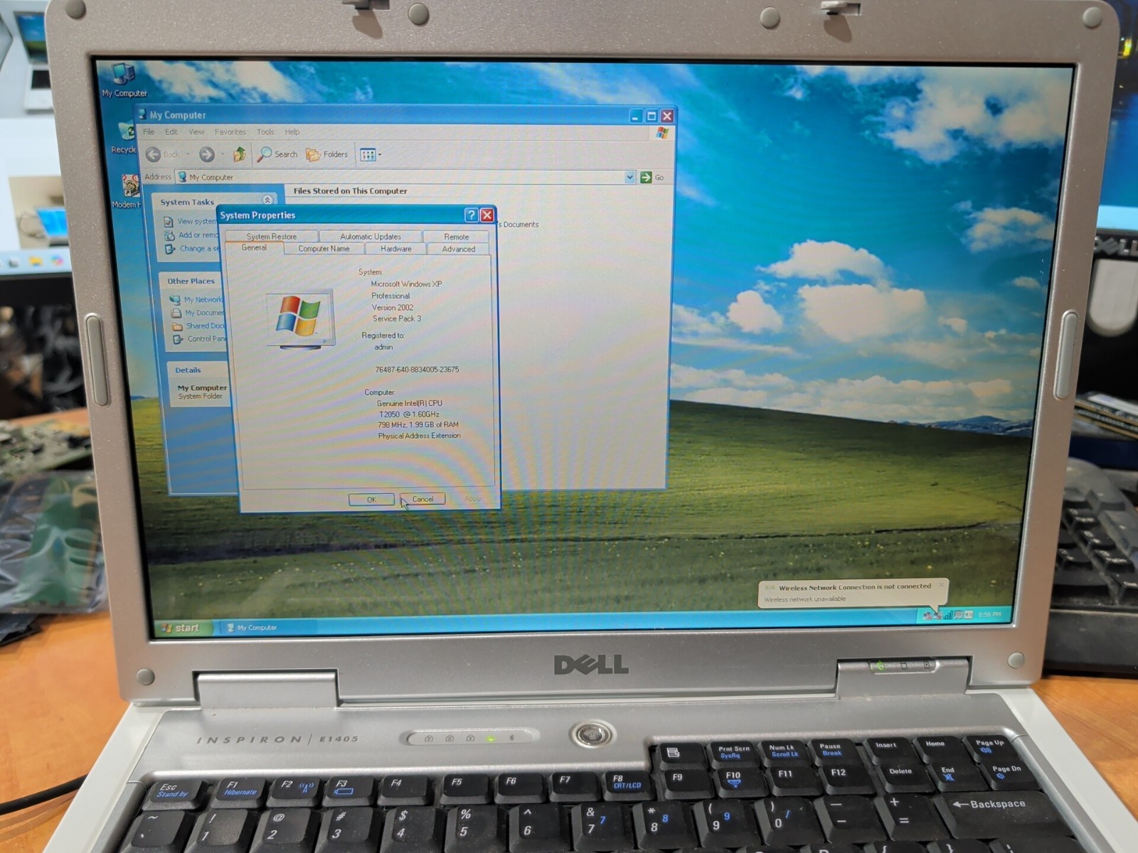 Dell Inspiron E1405 2 GB Ram, 80 GB HDD, 1.6 Ghz C2D Windows XP W/Charger