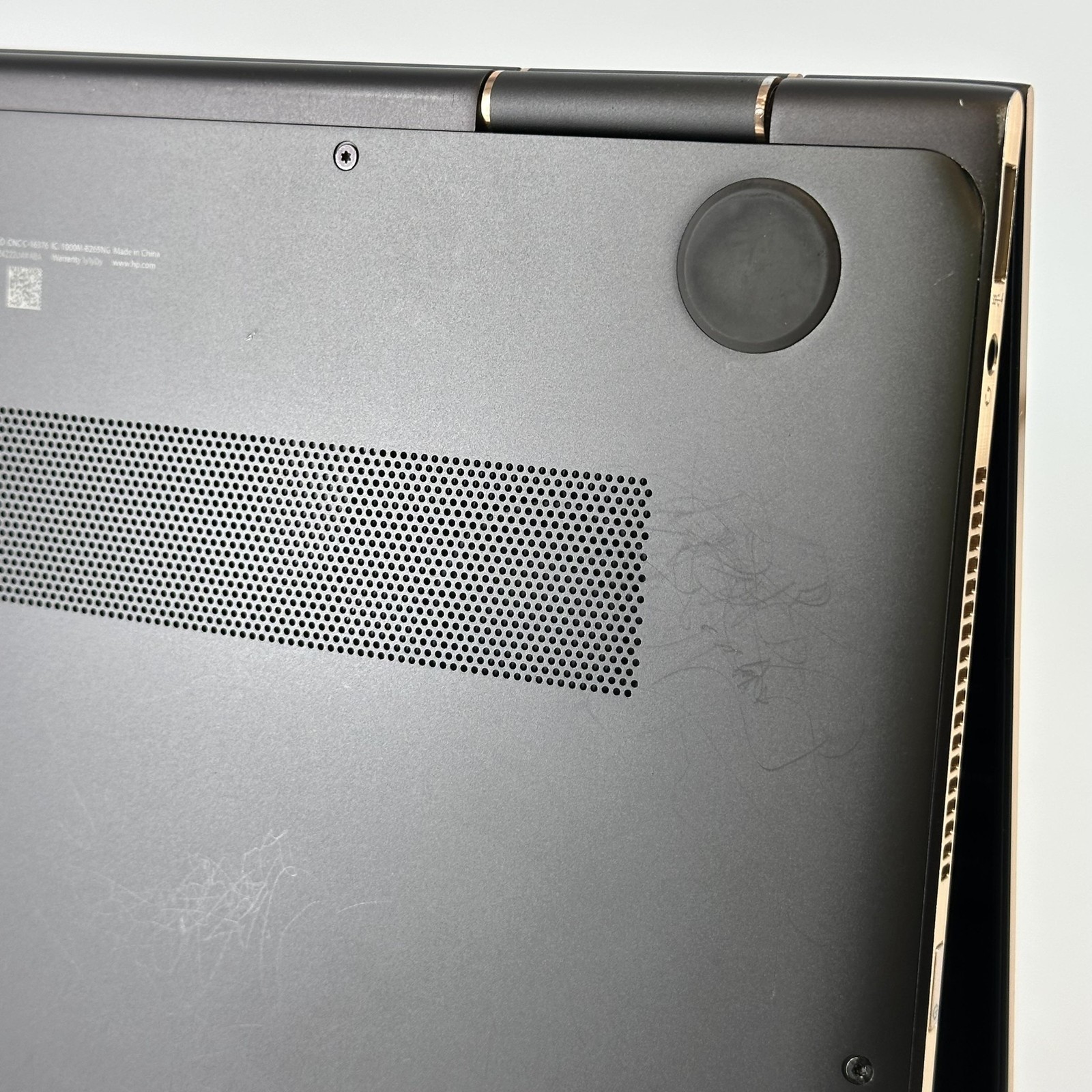 HP Spectre 13 x360 Gray 4K TOUCH i7-7500U 2.70GHz 16GB 512GB SSD Good WHITE SPOT