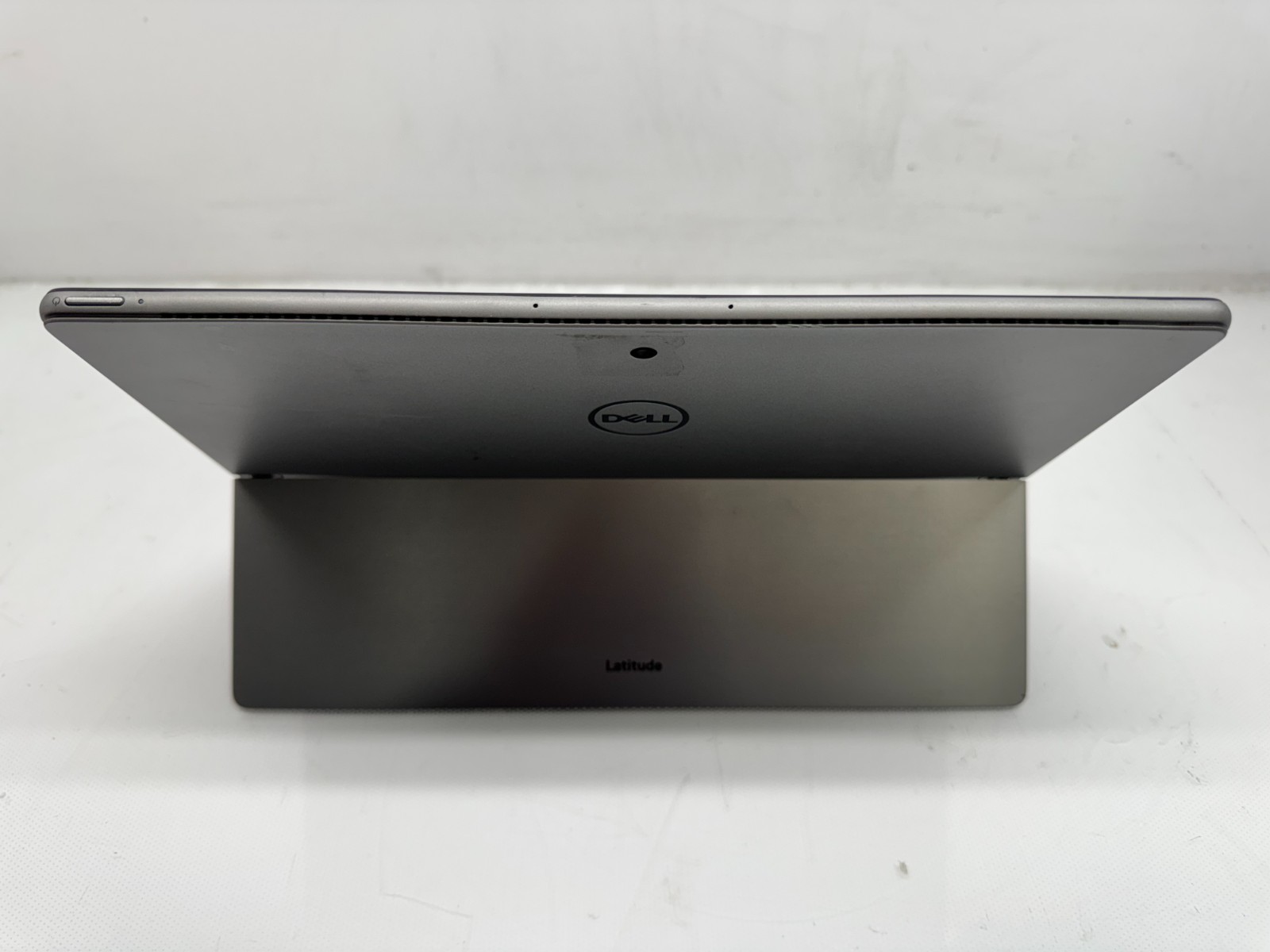 Latitude 7320 Detachable Intel i5-1140G7@1.1GHz 16GB 256G W/AC Win11 **READ**