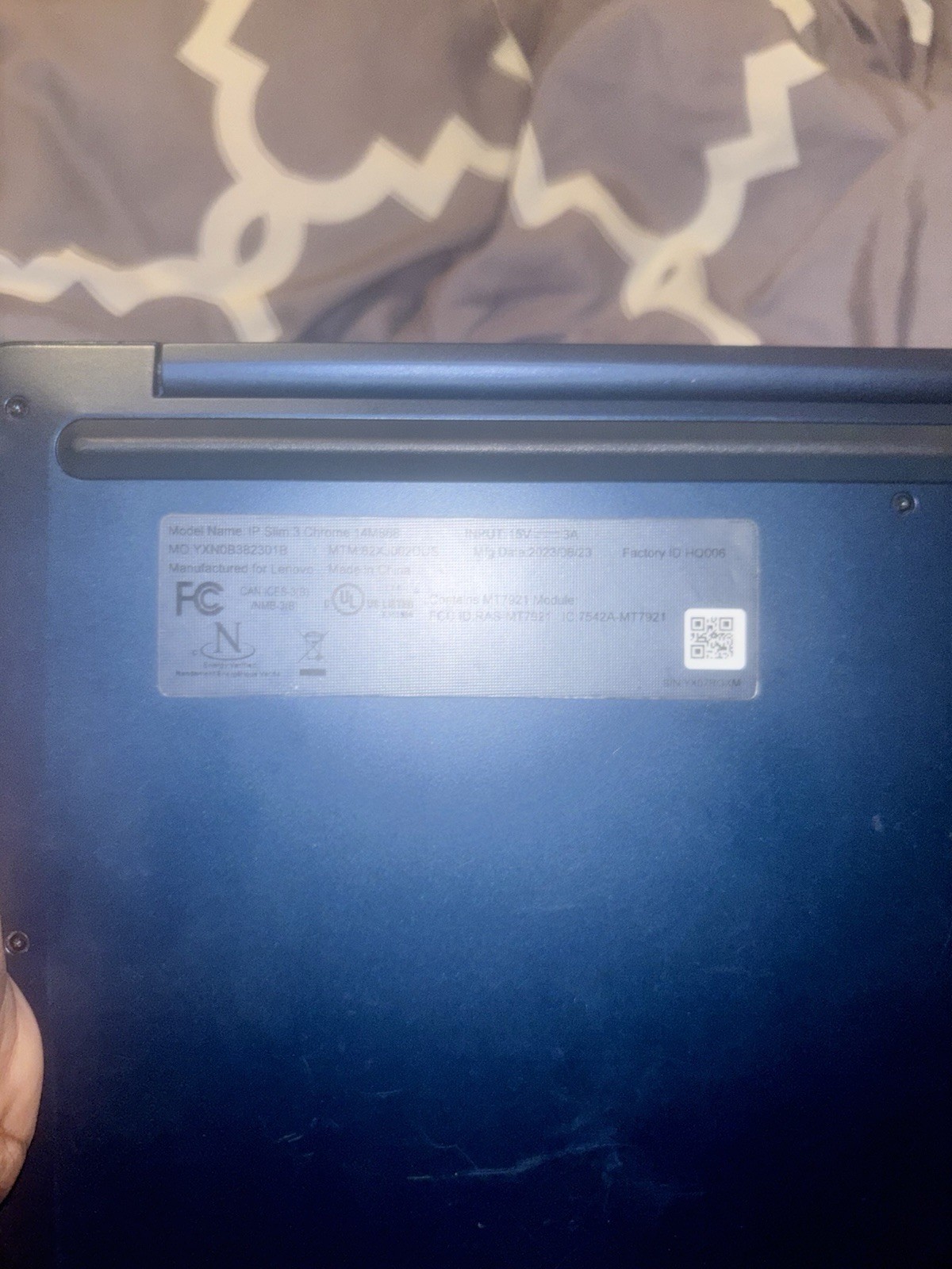 Lenovo IP Slim 3 Chrome 14M868 14in Chromebook 4GB 64GB eMMC Blue