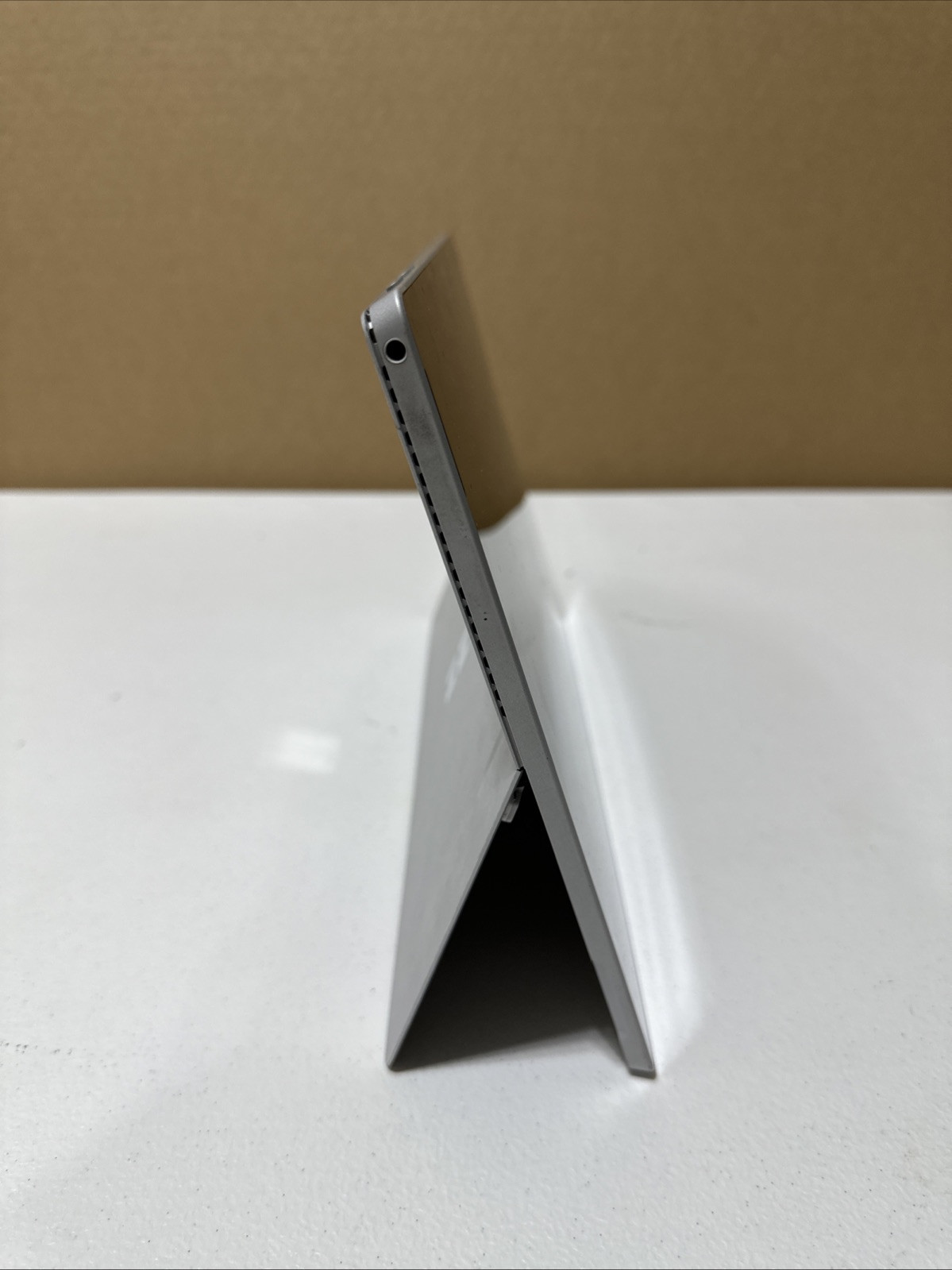 Lot of 3 Microsoft Surface Pro 4 1724 Intel M3-6Y30 0.99GHz 4GB 128GB Win 11 Pro
