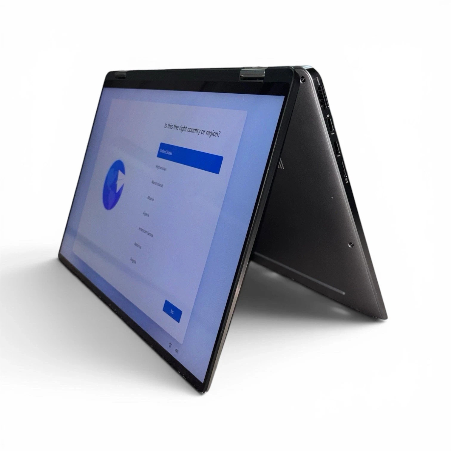 Dell Latitude 9520 2-in-1| i7-1185G7 |16 GB| 512 NVMe| 15.6″ Touch Win 11 Office