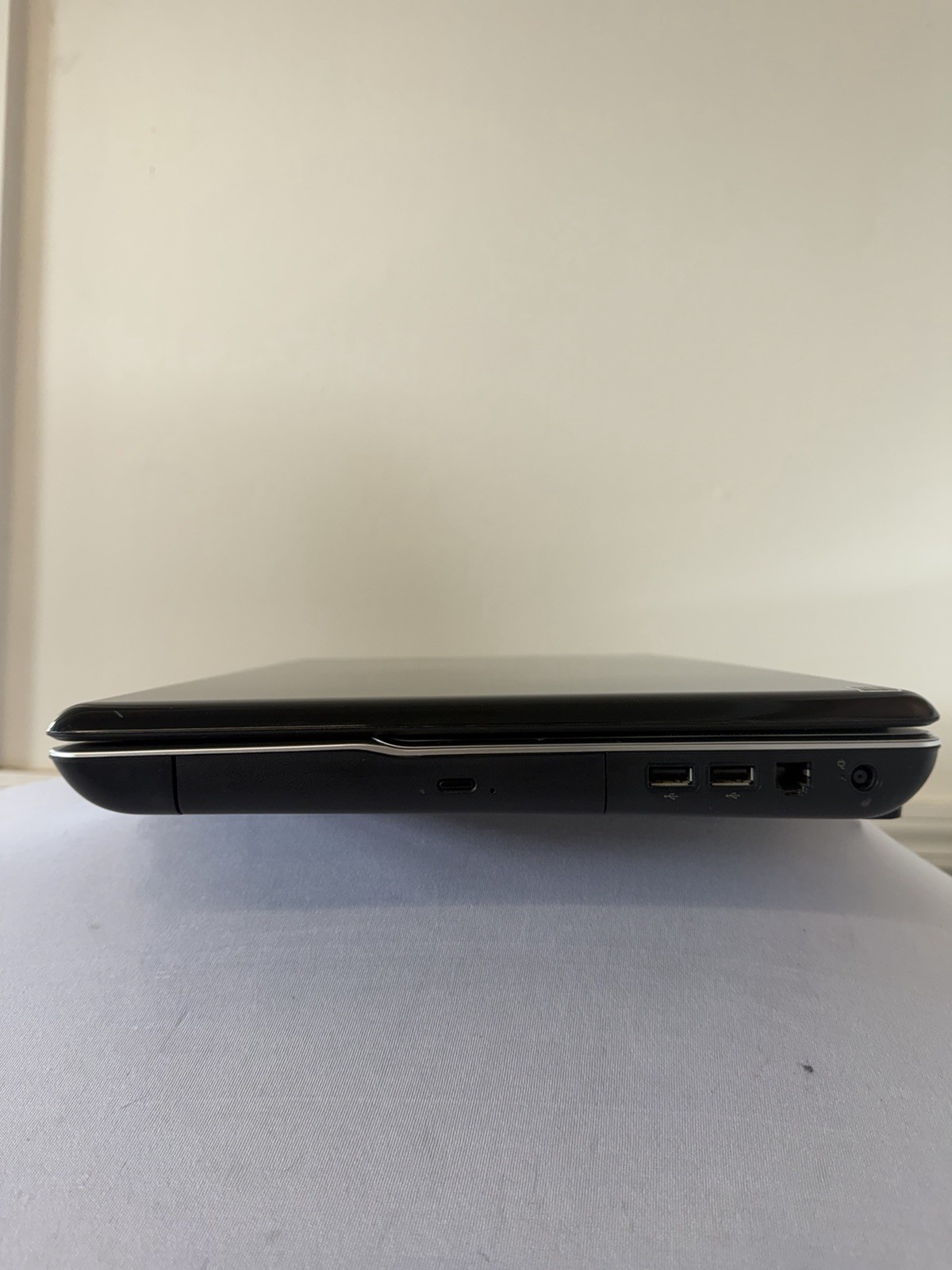HP Notebook G71-34OUS Laptop – Intel Duo – RAM 4 GB – No Storage – Read Des
