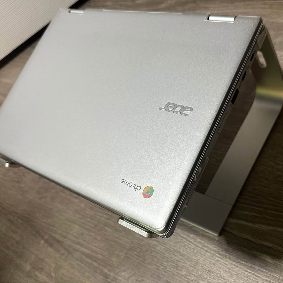 Acer Chromebook Spin 311 COMES W STAND