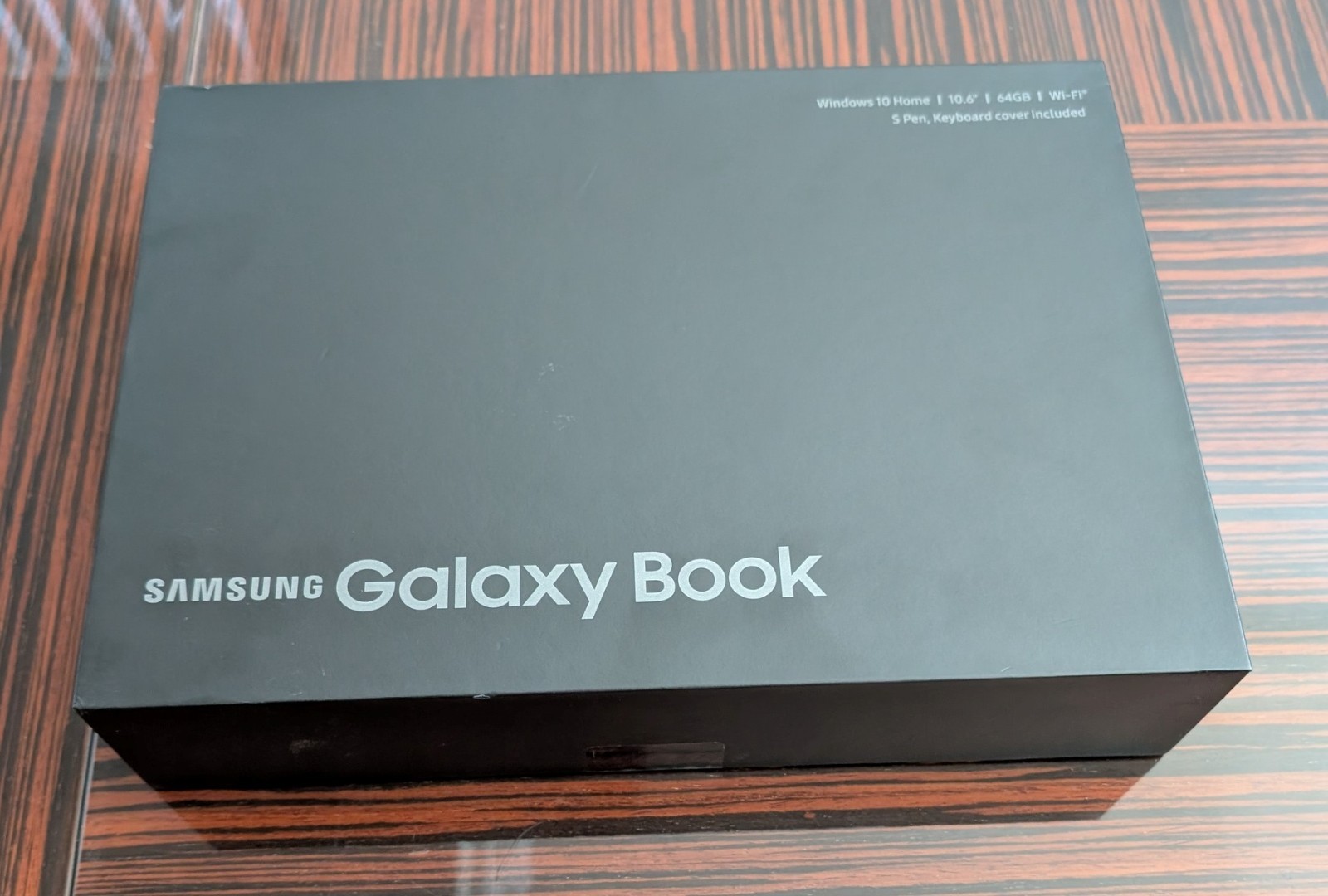 NEW Samsung Galaxy Book 10.6″ Full HD M3 4GB 64GB WIN 10 HOME Silver S-PEN