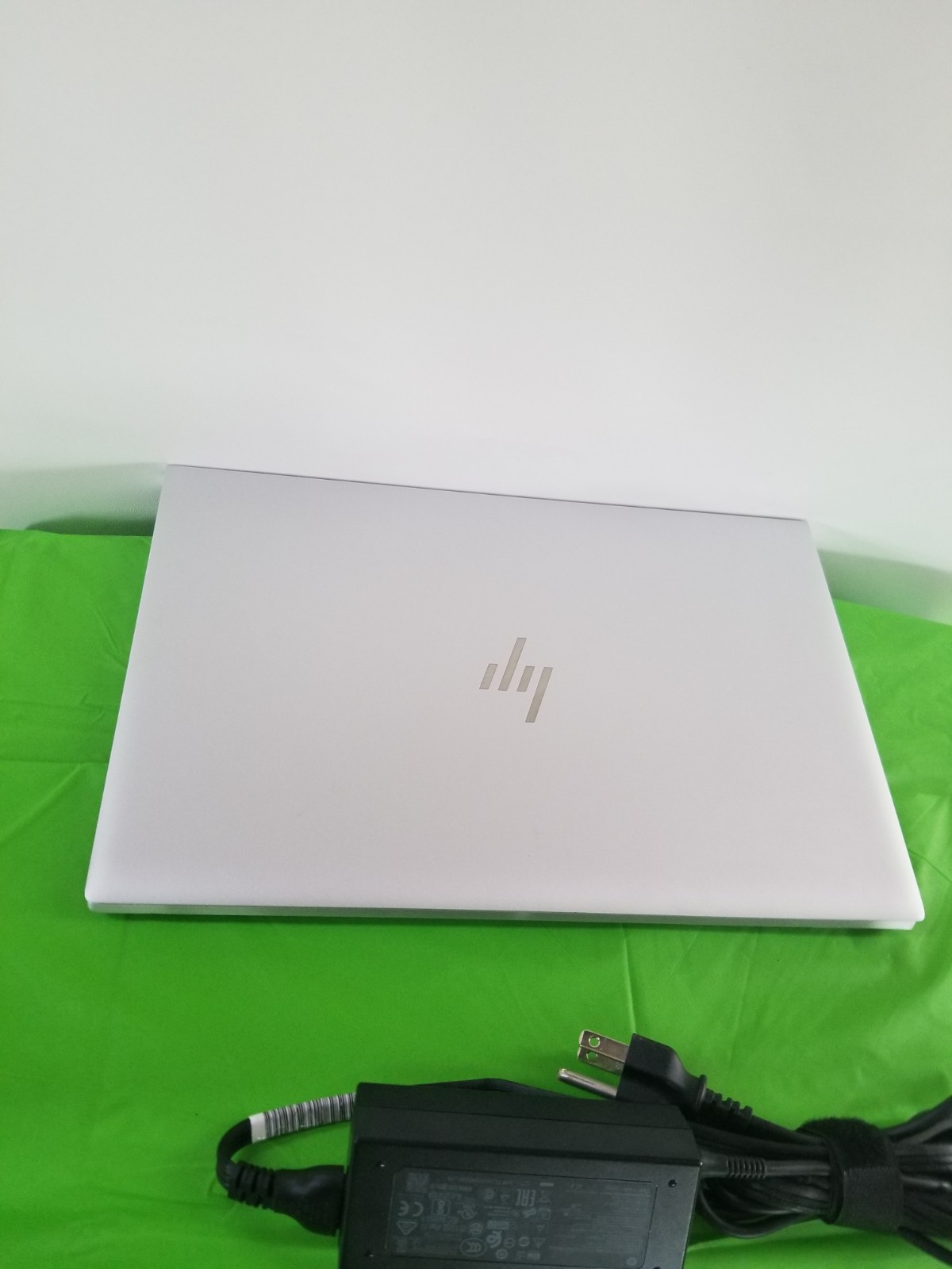 HP Elitebook 840 G8 i7-11651G7 2.8GHz 16 GB RAM 512 GB SSD WIN 11 PRO