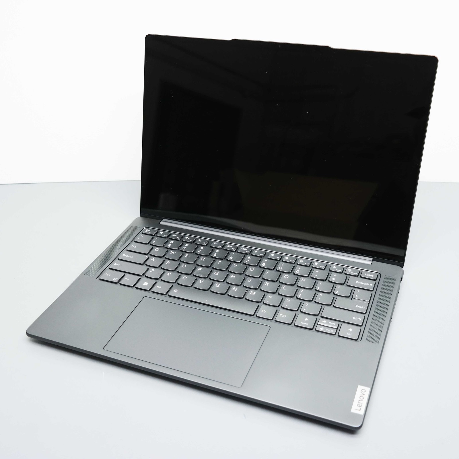Lenovo Slim Pro 7 14ARP8 14.5″ Ryzen 7 7735HS 16GB 512GB RTX 3050