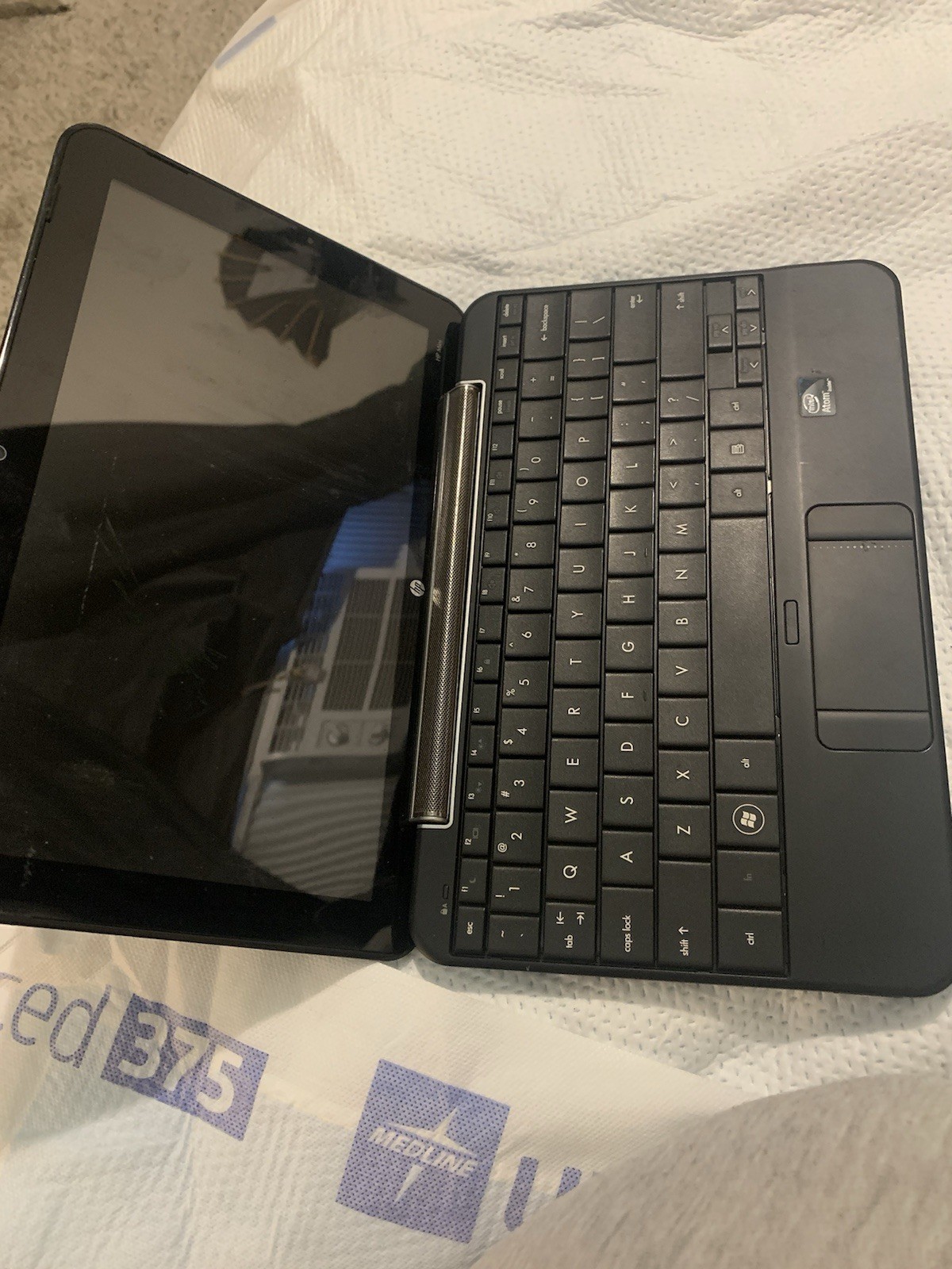 HP Mini 1154NR PC Works Great Needs Power Cord
