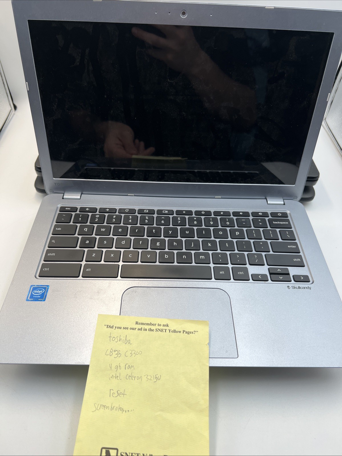 4 Laptops 1 iPad For Parts/Repair – Dell – Apple – Toshiba – Hp
