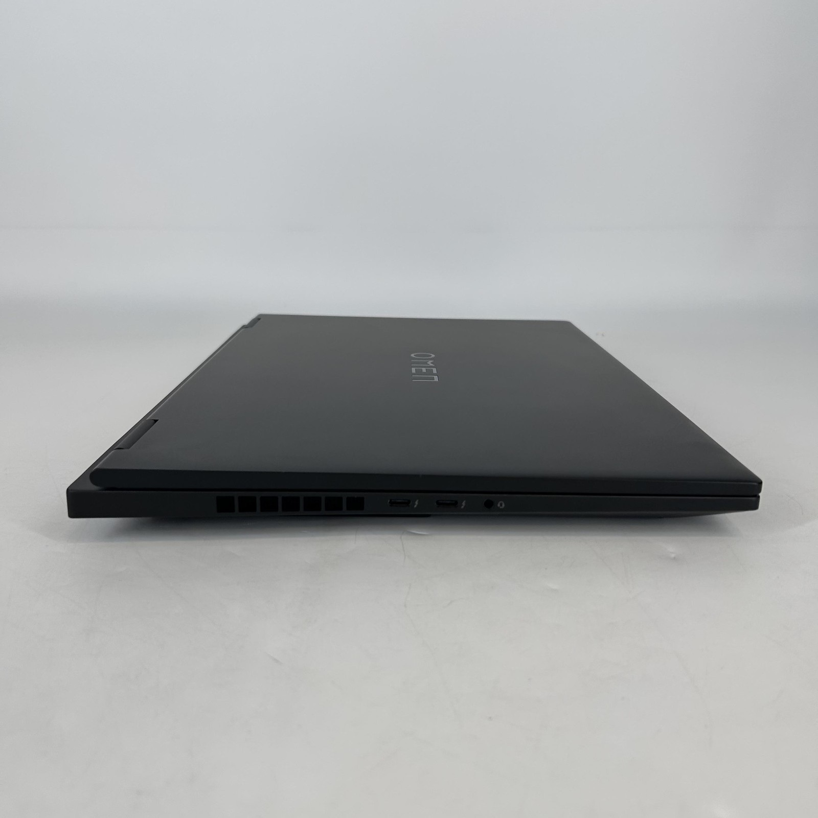 HP Omen 16 165Hz FHD 2.1 GHz i7-14700HX 16GB 512GB SSD NVIDIA RTX 4050 Excellent