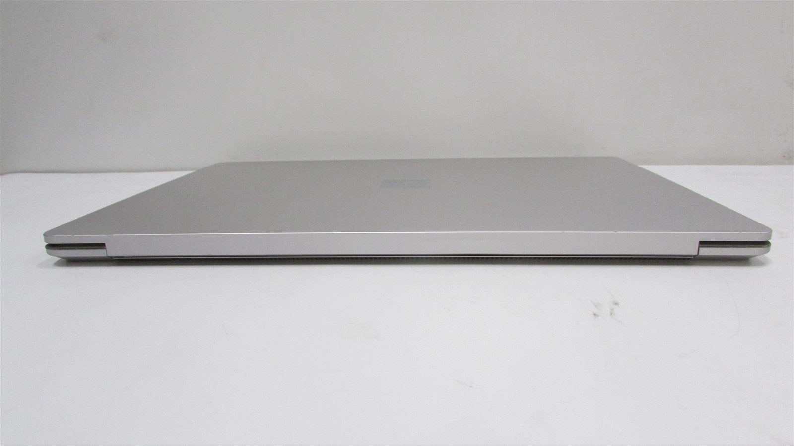 Microsoft Surface Laptop 3 1867 i7-1065G7 1.3GHz 16GB 512GB 13.5″ W11H SCRN DMG