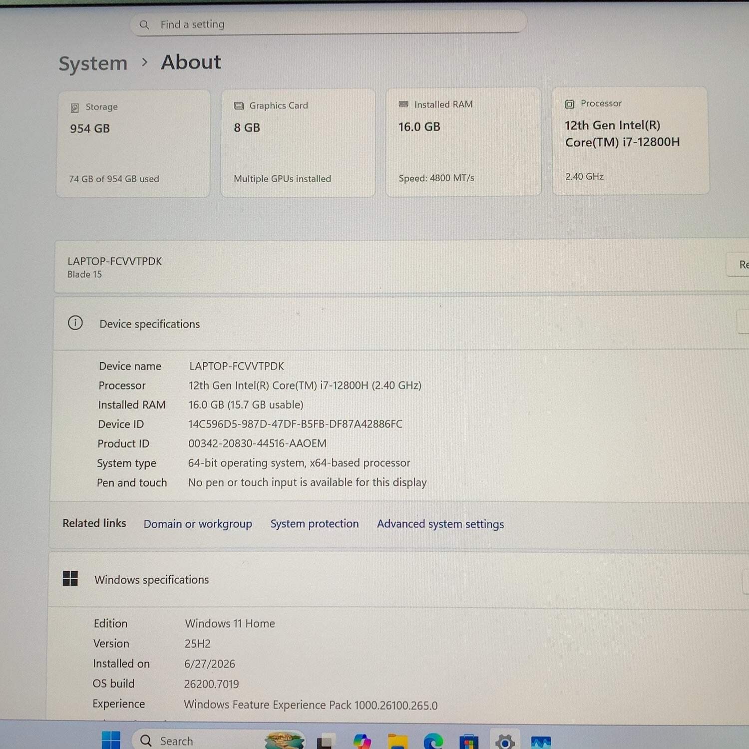 Razer Blade 15 RZ09-0421 i7-12800H 2.4GHz 16GB RAM 1TB SSD GeForce RTX 3070 Ti