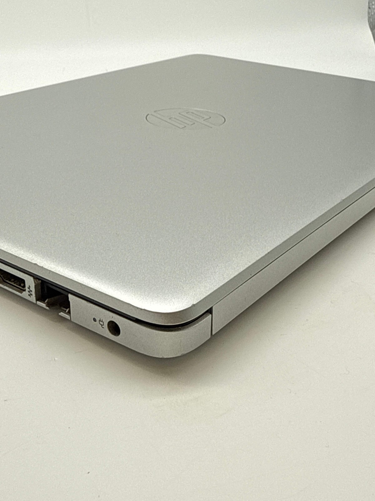 HP 14-dk0002dx 14″ AMD A9-9425 4GB RAM 128GB SSD Click Button Issue