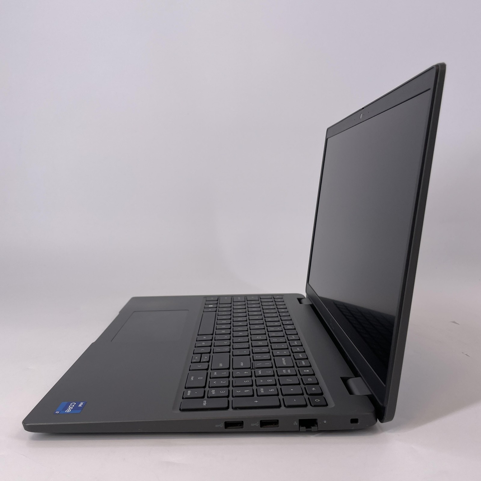 Dell Latitude 3540 15.6 Gray FHD 1.7 GHz i7-1355U 16GB RAM 256GB SSD Good