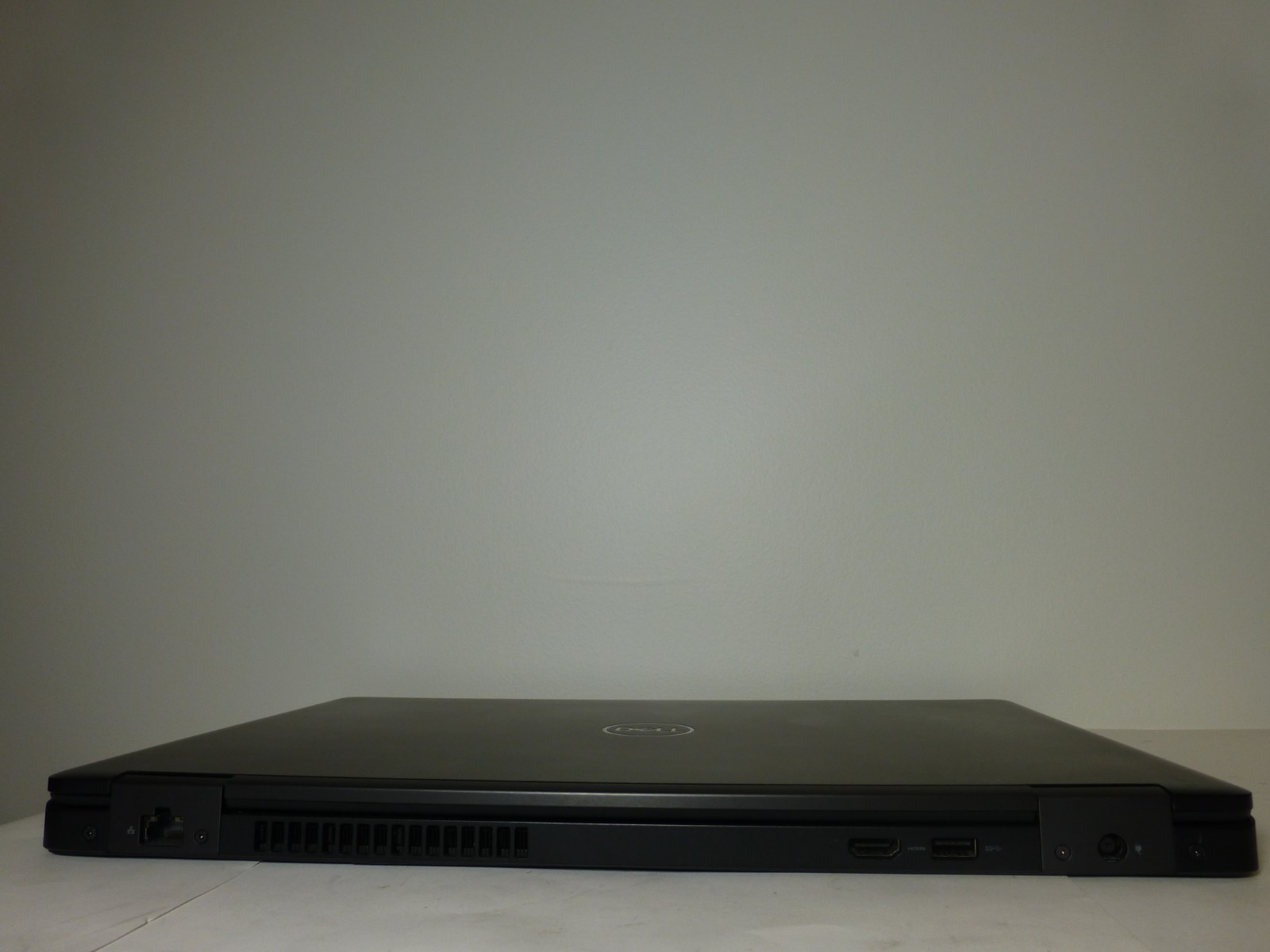 Dell Precision 3530 i7-8850H 2.6 GHz 256GB NVMe SSD, 16GB Laptop W11Pro RESTORED
