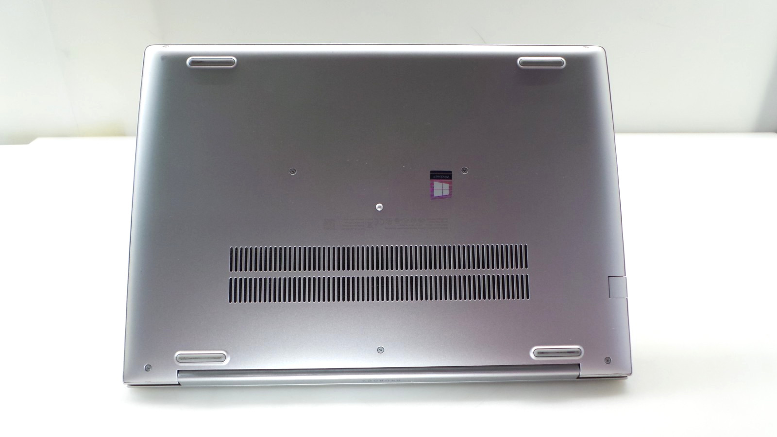 HP ProBook 455 G6 | 15.6″ | AMD Ryzen 5 2500U | 8GB RAM 256GB NVMe | WIN 11 PRO
