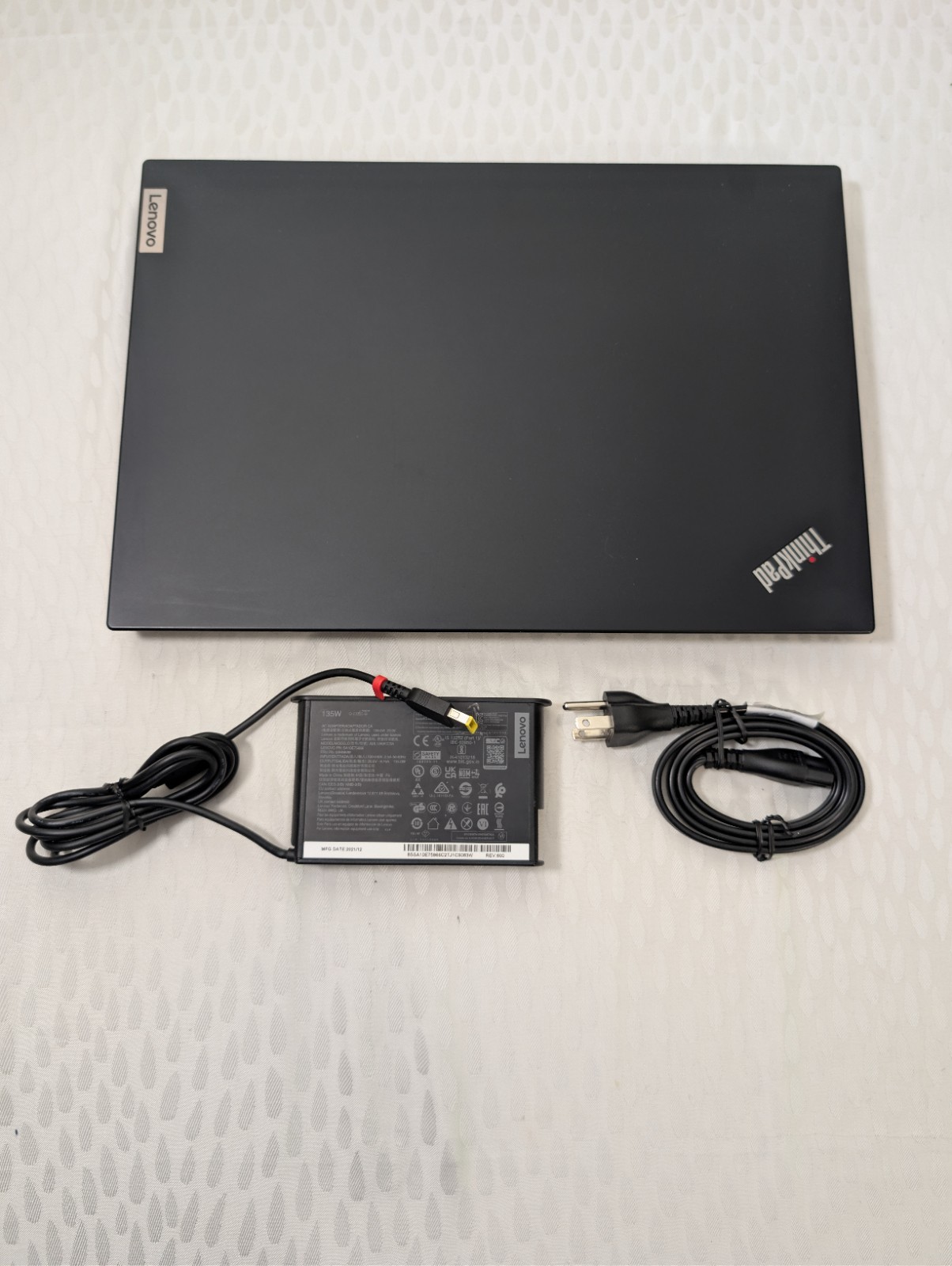 Lenovo ThinkPad T15p Gen 2 15.6″ 4K UHD i7-11800H 64GB RAM 1TB SSD GTX1650 Win11