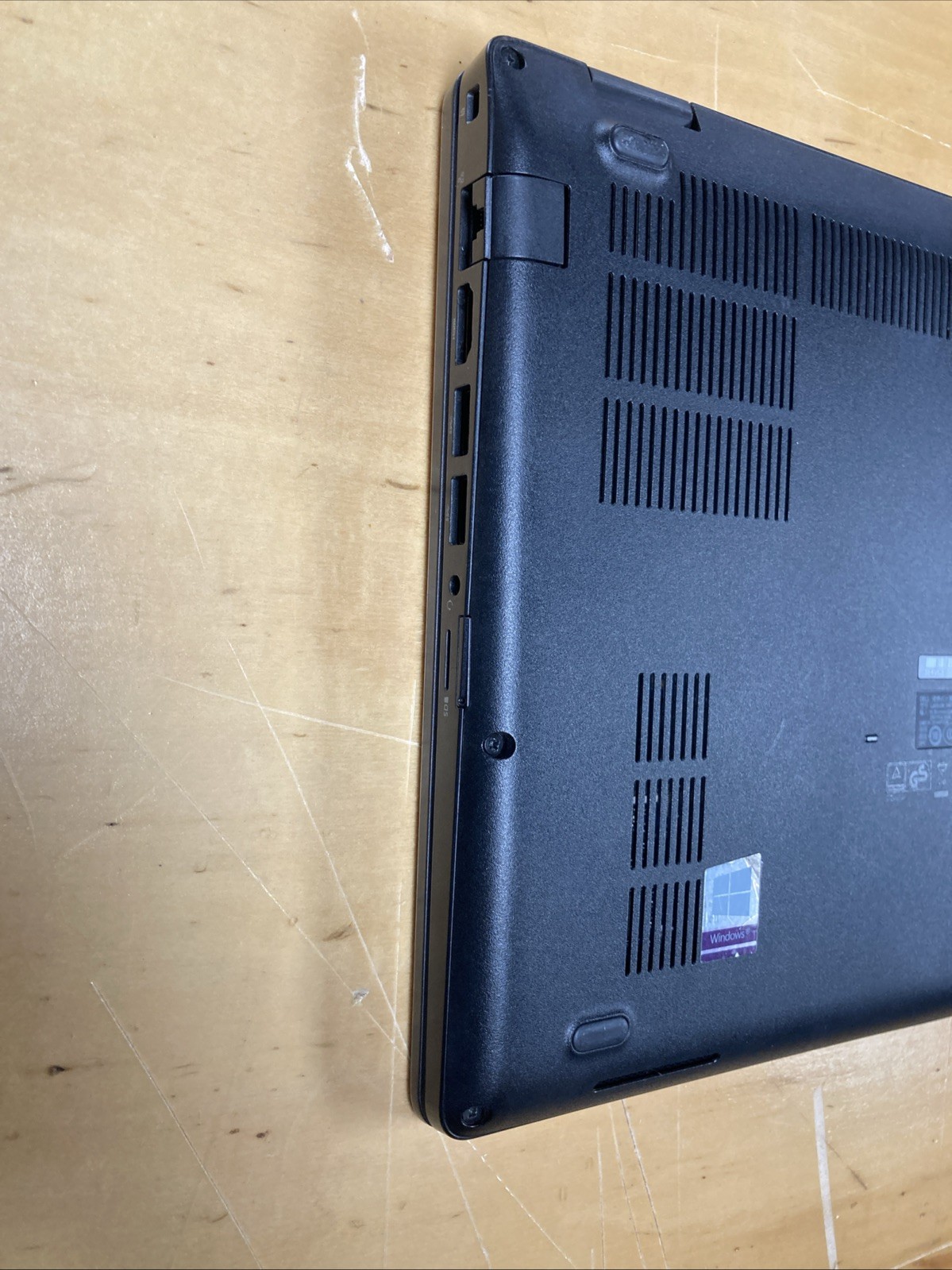 Dell Latitude 5401 14″ i7-9850H 8GB RAM No SSD No OS #2006