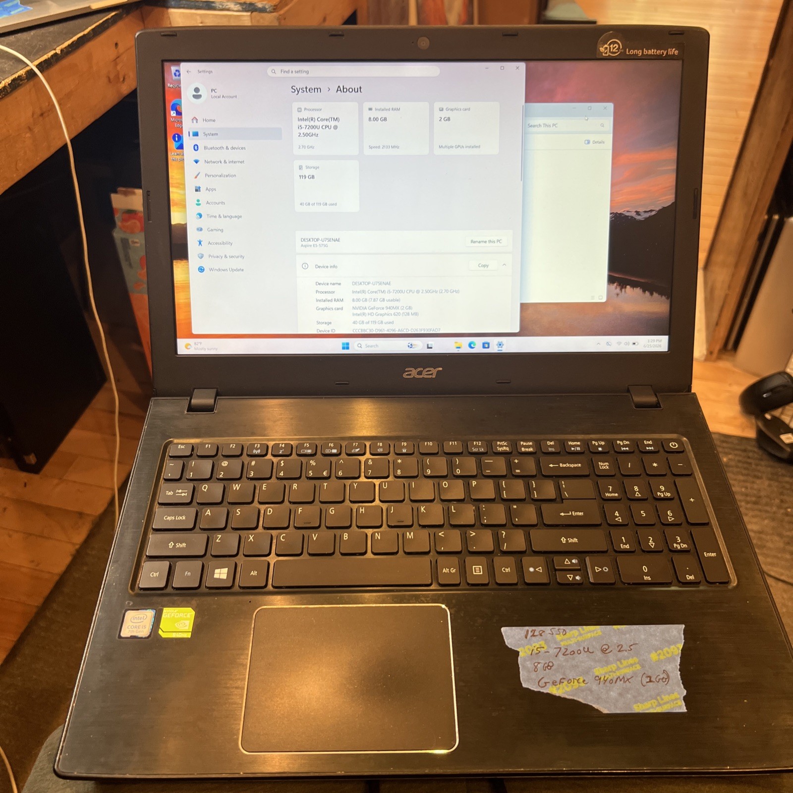 Acer Aspire E5-575G 128GB SSD, I5-7200U, 8GB, Nvidia GeForce 940MX 2GB