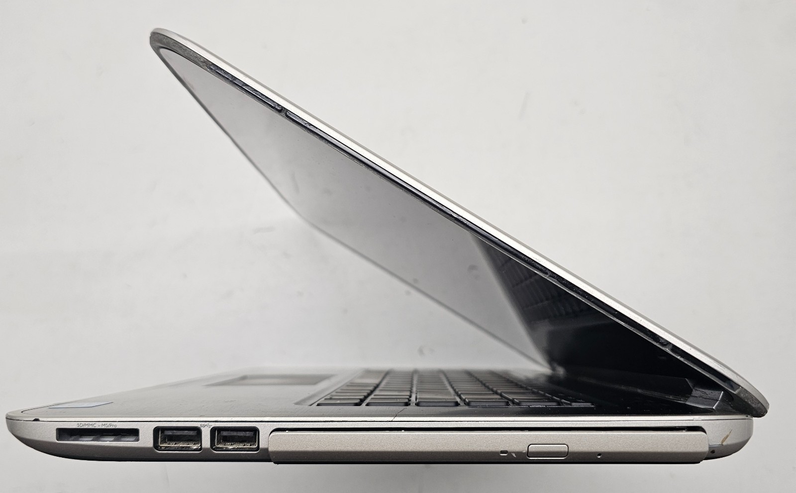 Dell Inspiron 15z – 5523 Laptop Intel Core i5-3337U 2GB Ram 500GB HDD NO OS (FL)