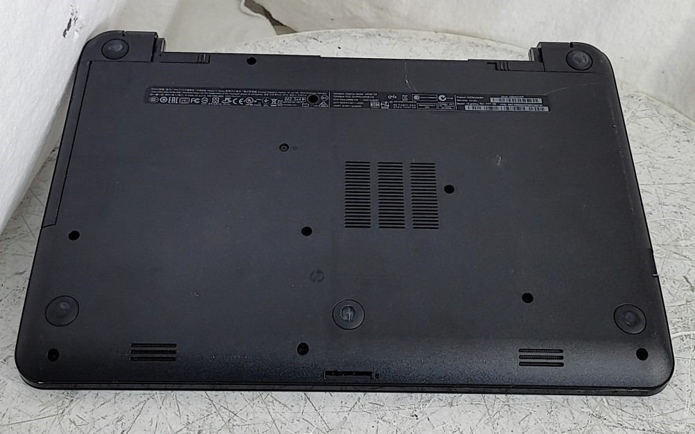 HP 15-g035cy K3Z29UA#ABA Laptop E1-2100 APU 1GHz 4GB 500GB SEE NOTES
