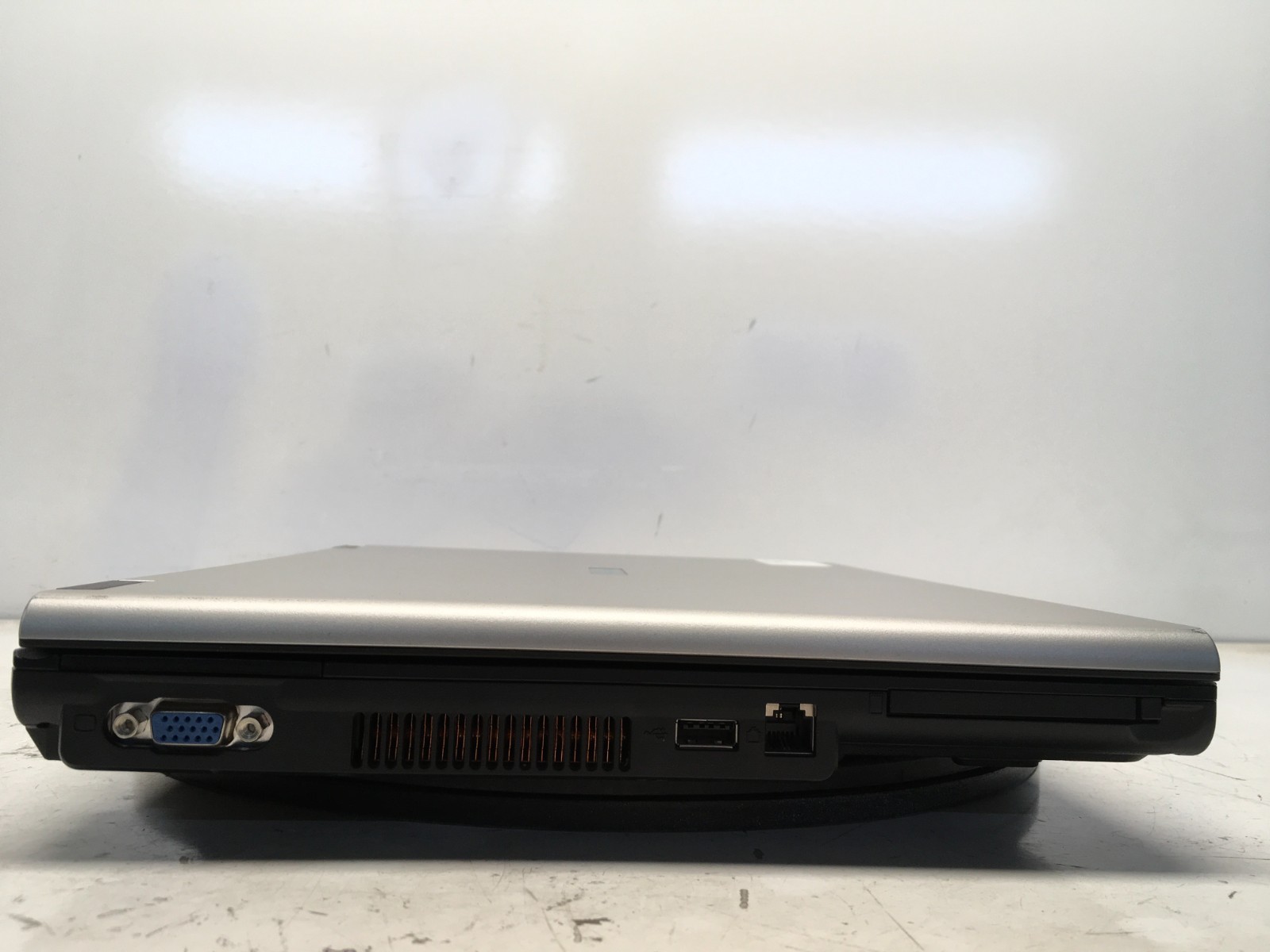 Toshiba Satellite L30 Genuine Intel T2060 1.6GHz 446 MB NO HDD