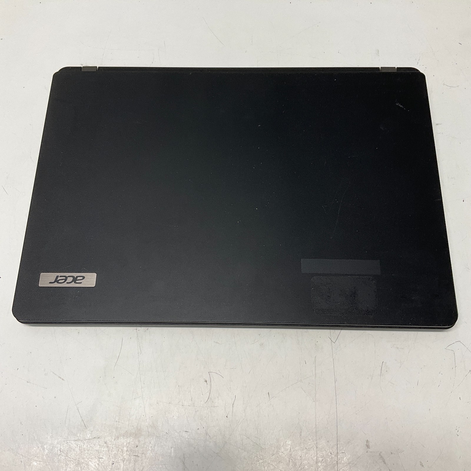 Acer TravelMate P214-51 14″ Intel Core i5-8250U @ 1.60 GHz 8GB 128GB SSD Win 11