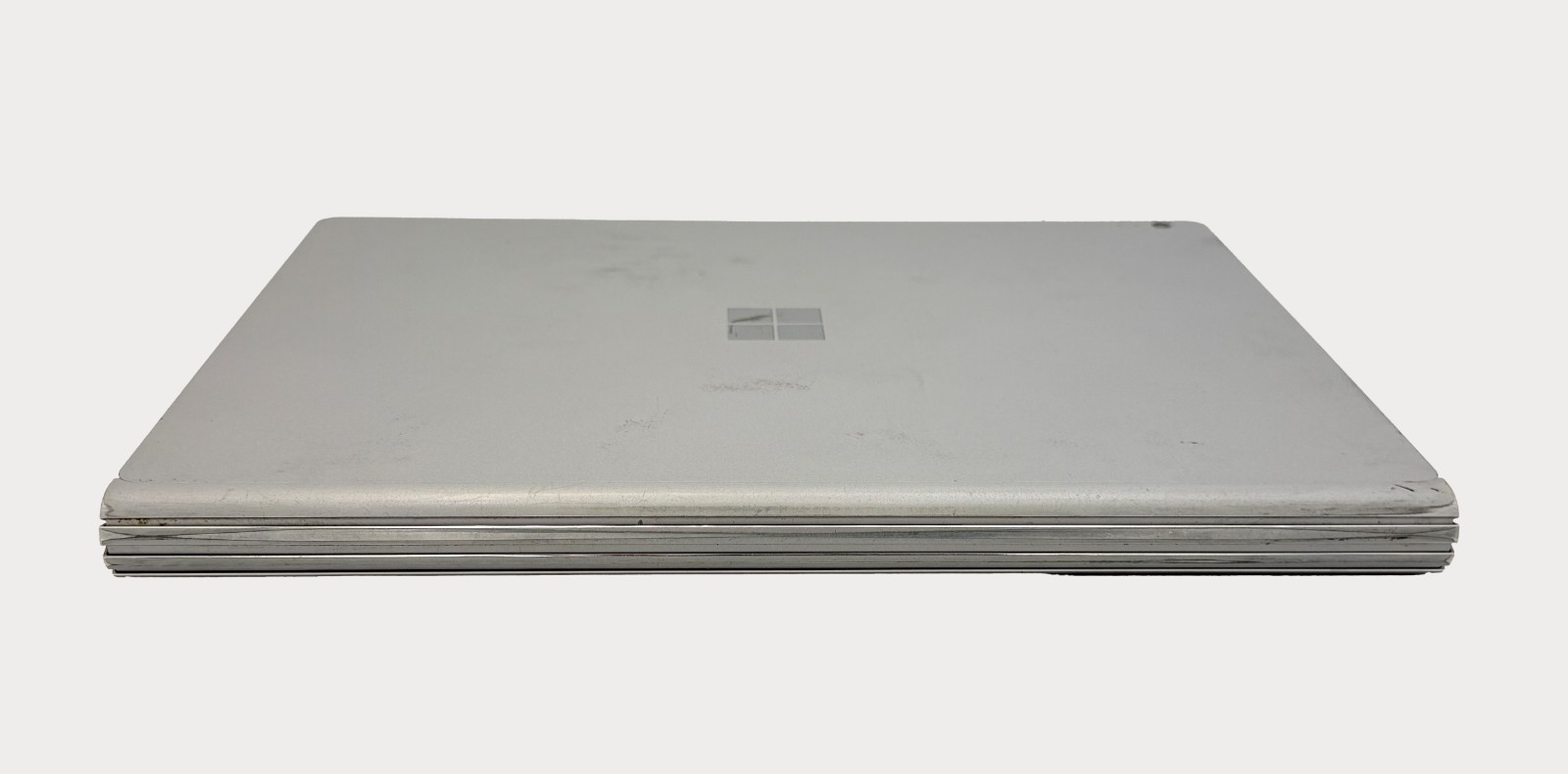 Microsoft Surface Book Intel core i5-6300u 2.4GHz 8GB RAM 128GB SSD Windows 11