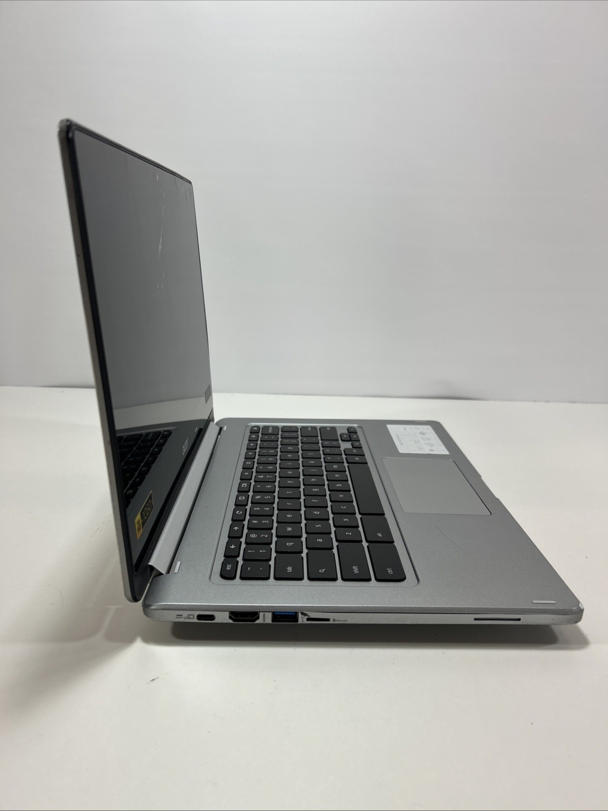 Acer Chromebook R13 MediaTek MT8173C 4GB DDR3 Ram 13.3” FHD For Parts