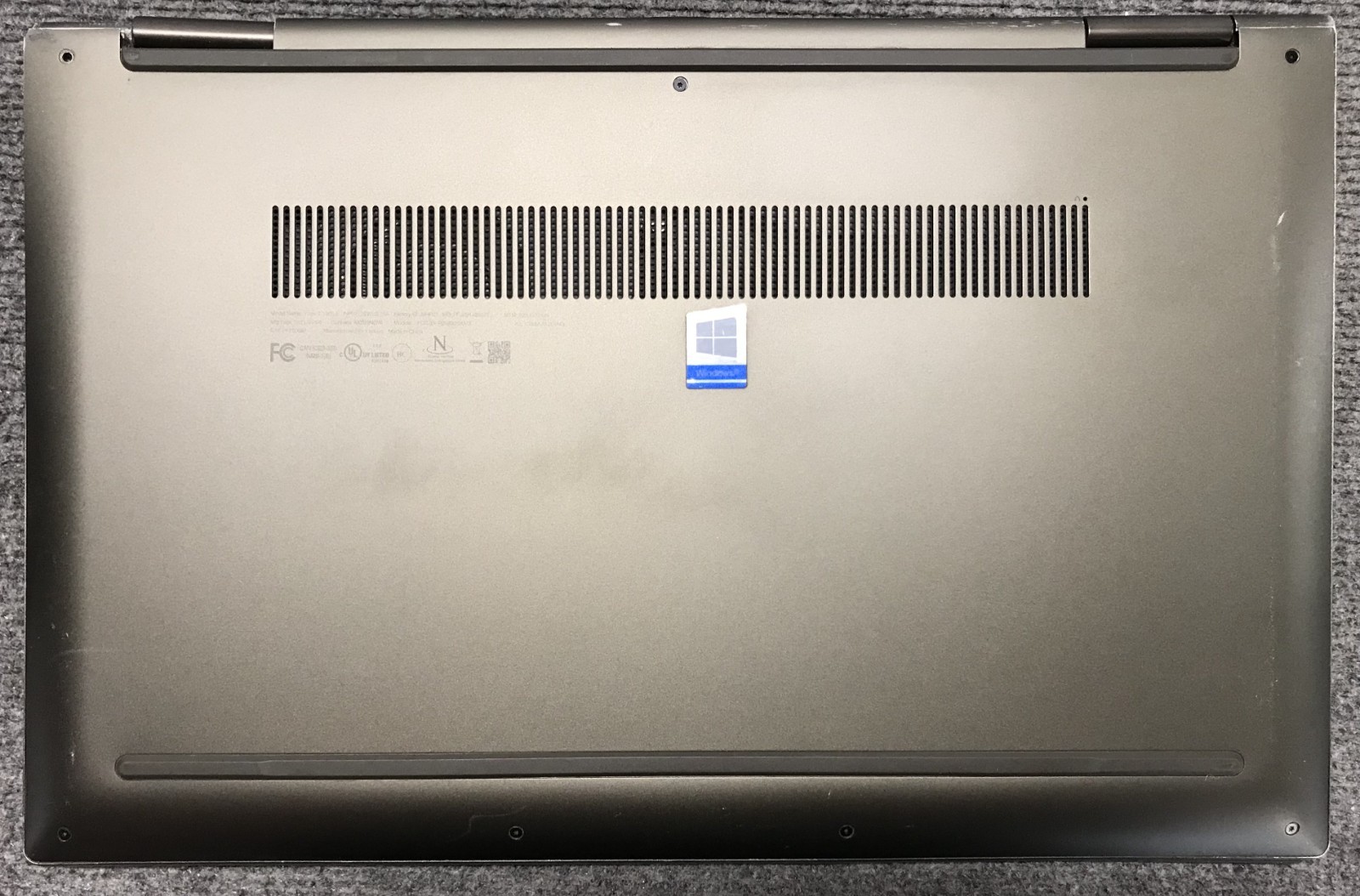 Lenovo Yoga 7 15.6″ 2-in-1 Laptop i7-1165G7 12GB RAM 512GB NVMe, As Is