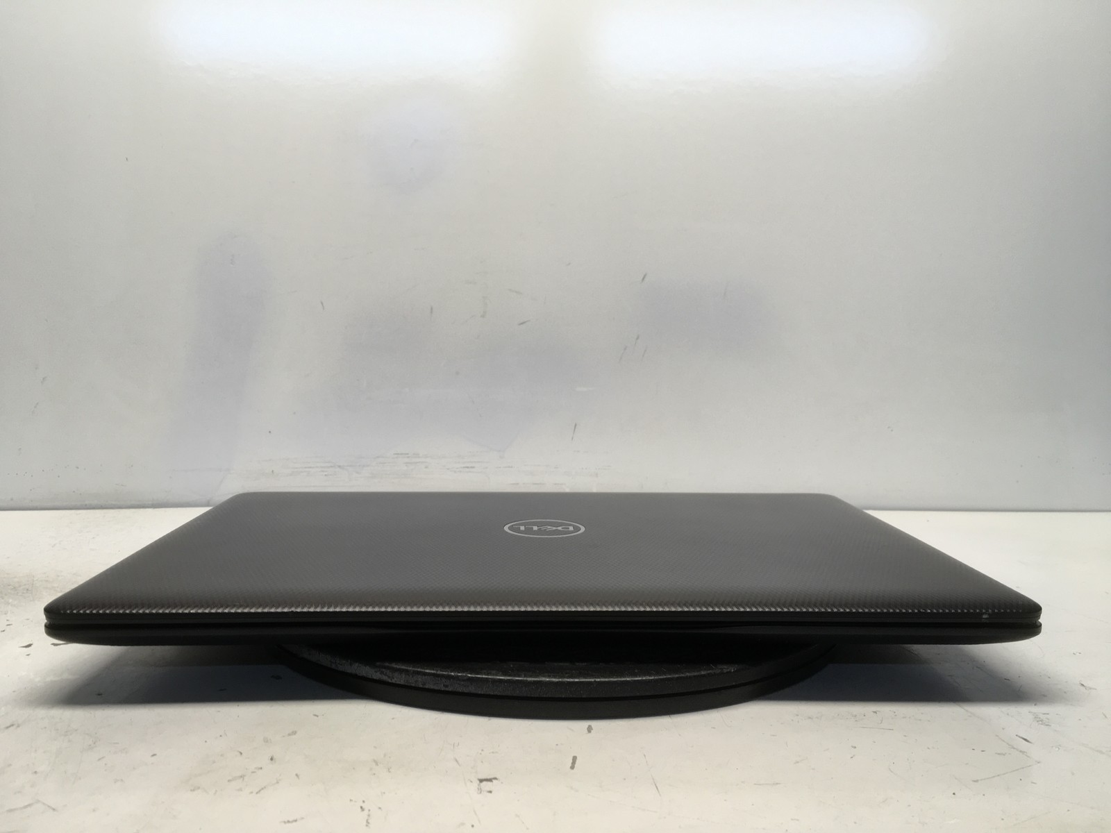 Dell Inspiron 3785 AMD Ryzen 3 2200U 2500MHz 8 GB NO HDD No Batt