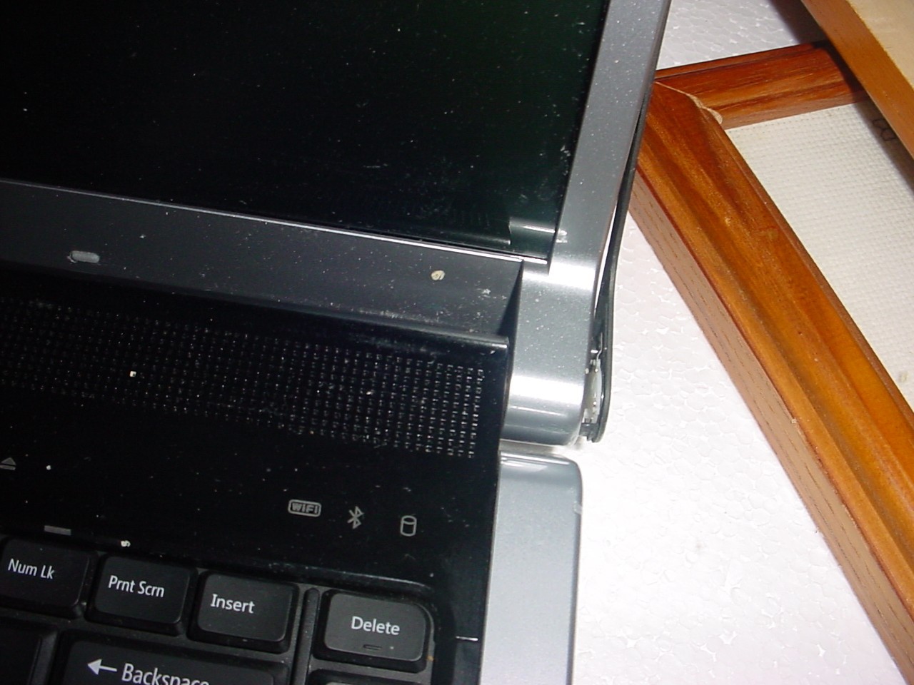 Dell Studio 1537 Laptop Intel Core 2 Duo T6400 4GB Ram No HDD – READ