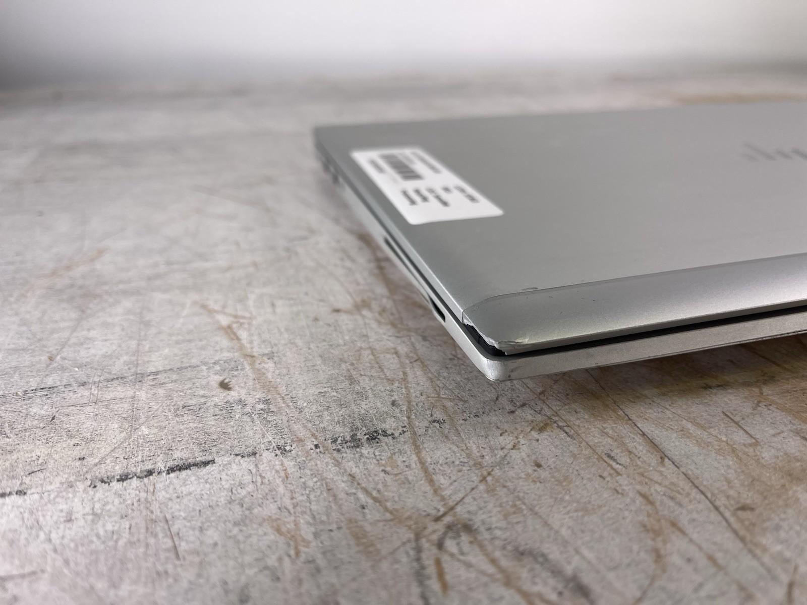 HP ELITEBOOK 840 G8 i7-1165G7 @ 2.80GHz, 8GB RAM, NO HDD/OS – (FOR PARTS)
