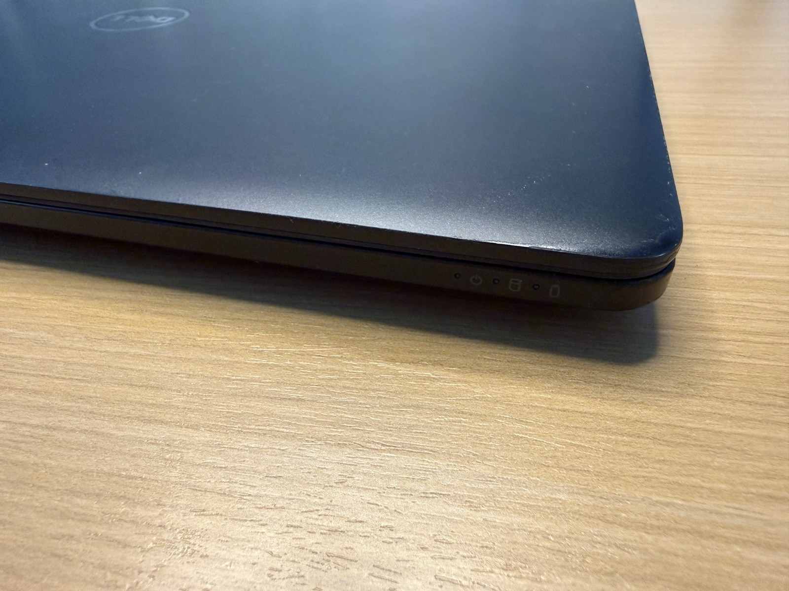 Dell Latitude E7470 14″ Intel Core i7-6600U 2.60GHz 16GB RAM 256GB SSD