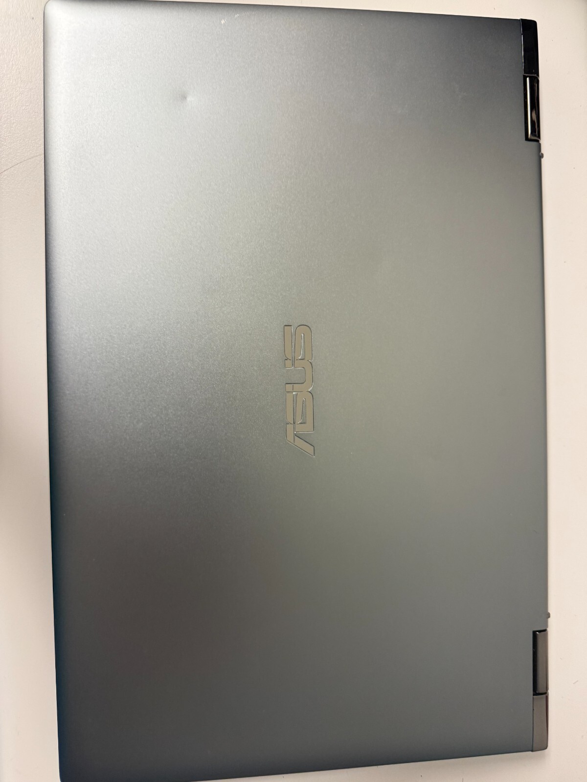ASUS ZenBook Flip 14″ (512GB SSD, Intel Core i7-8565U, 1.8GHz, 16GB RAM)…