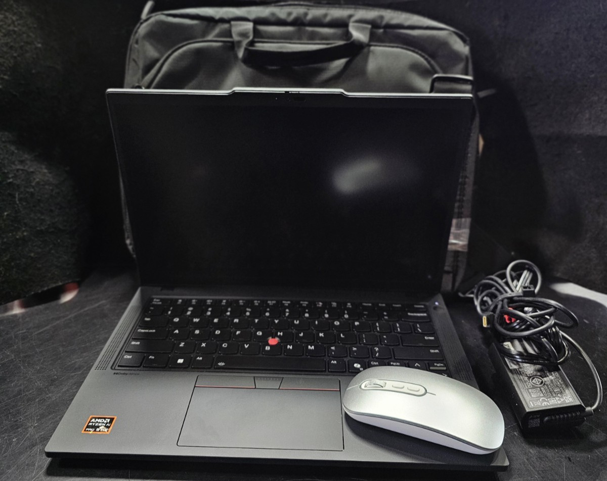 LENOVO THINKPAD P14S GEN 6,1TB SSD,64GB RAM, RYZEN AI PRO 9 HX, RADEON 890M