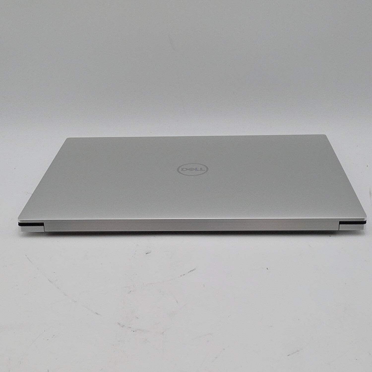 Dell XPS 15 9510 15.6″ i7-11800H 2.3GHz 16GB RAM 512GB SSD GeForce RTX 3050 Ti