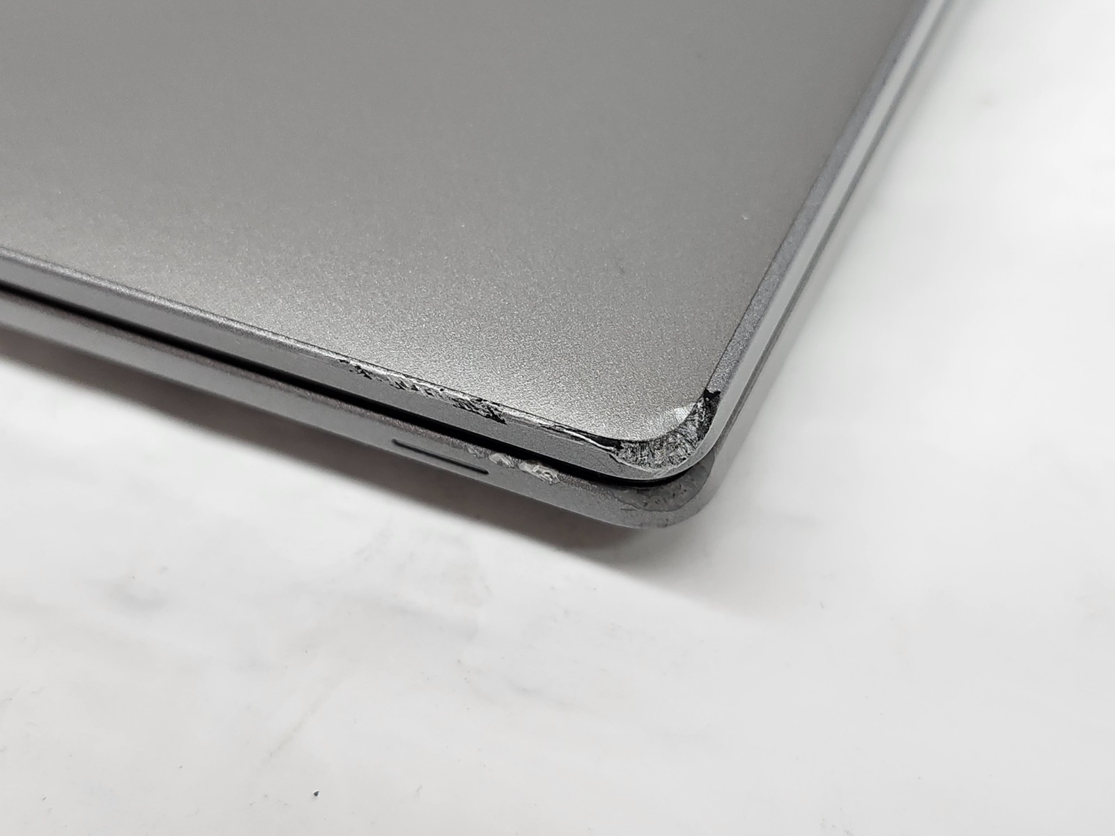 Dell Latitude 5520 Laptop – 11th Gen i5-1145G7 16GB 512GB Cam Backlit Touch Sp6