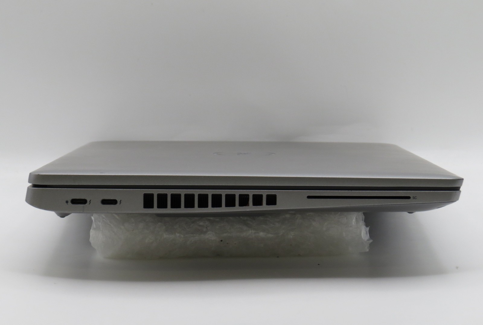 Dell Precision 3560 | i7-118G7 @ 1.8GHz | 15.6″ | No RAM/HDD/OS/AC *REPAIR*