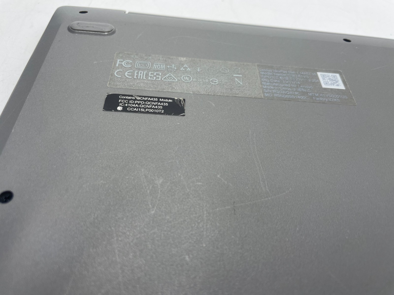Lenovo Ideapad Slim 1-14AST-05 AMD A6-9220e RADEON R4 4GB RAM 64GB SSD (L-3)