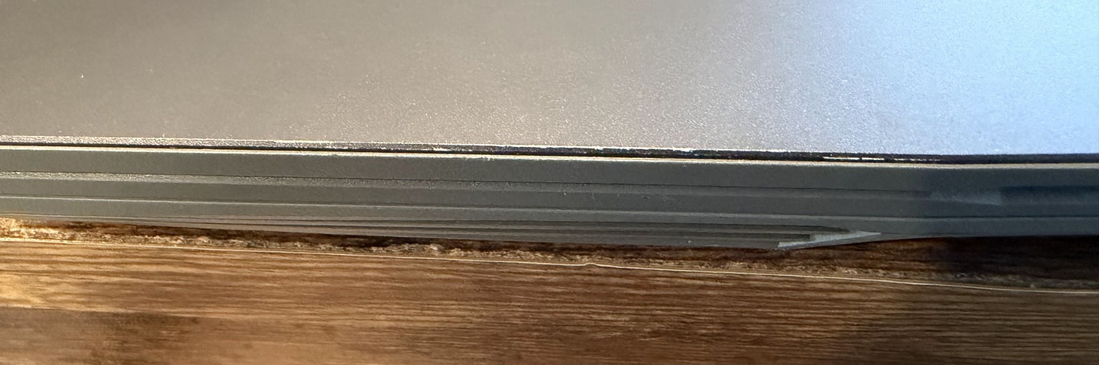 MSI Thin b13ve-3023US Gaming Laptop i5-13420H RTX 4050 16GB RAM 512GB SSD Win 11