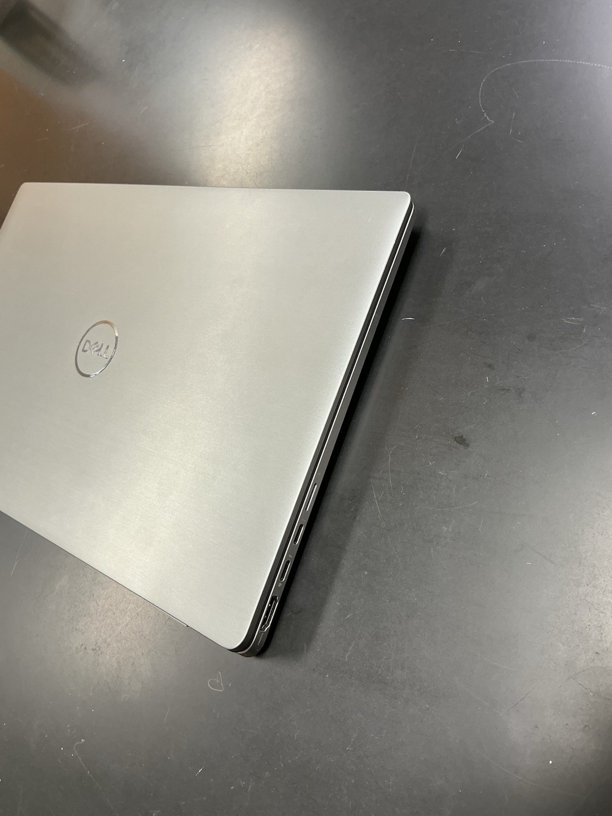 Dell Latitude 9520 15″