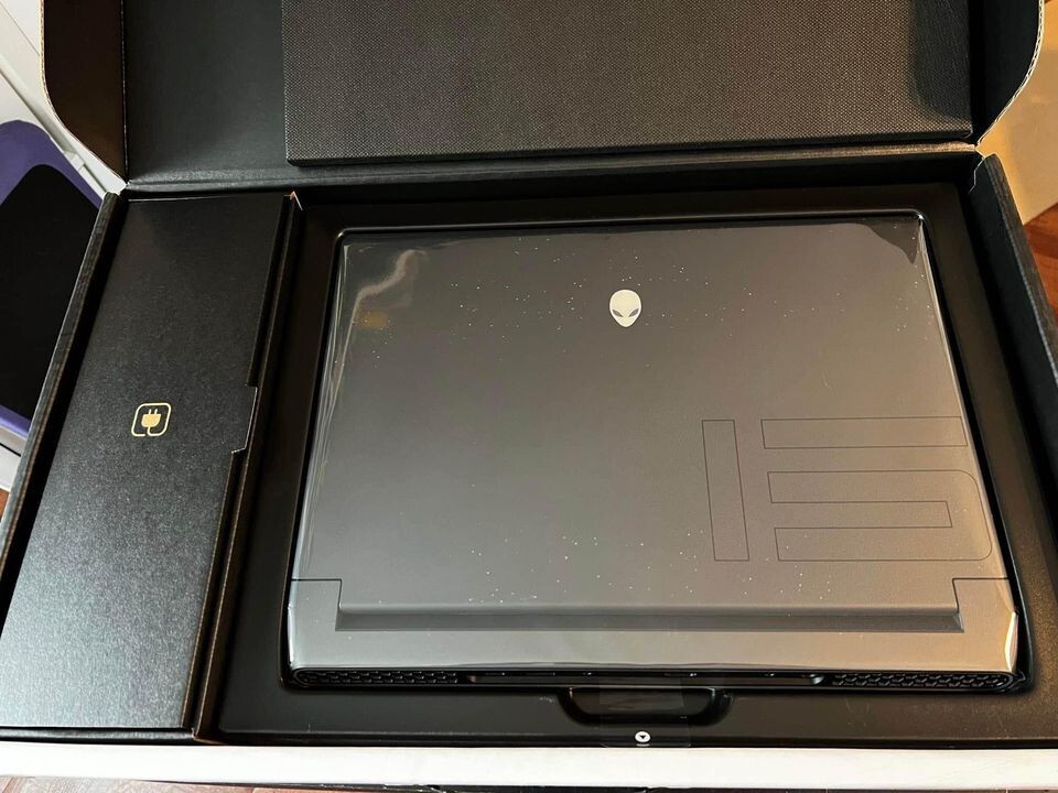 Alienware M15 R7 Gaming PC *Perfect First Gaming PC!*