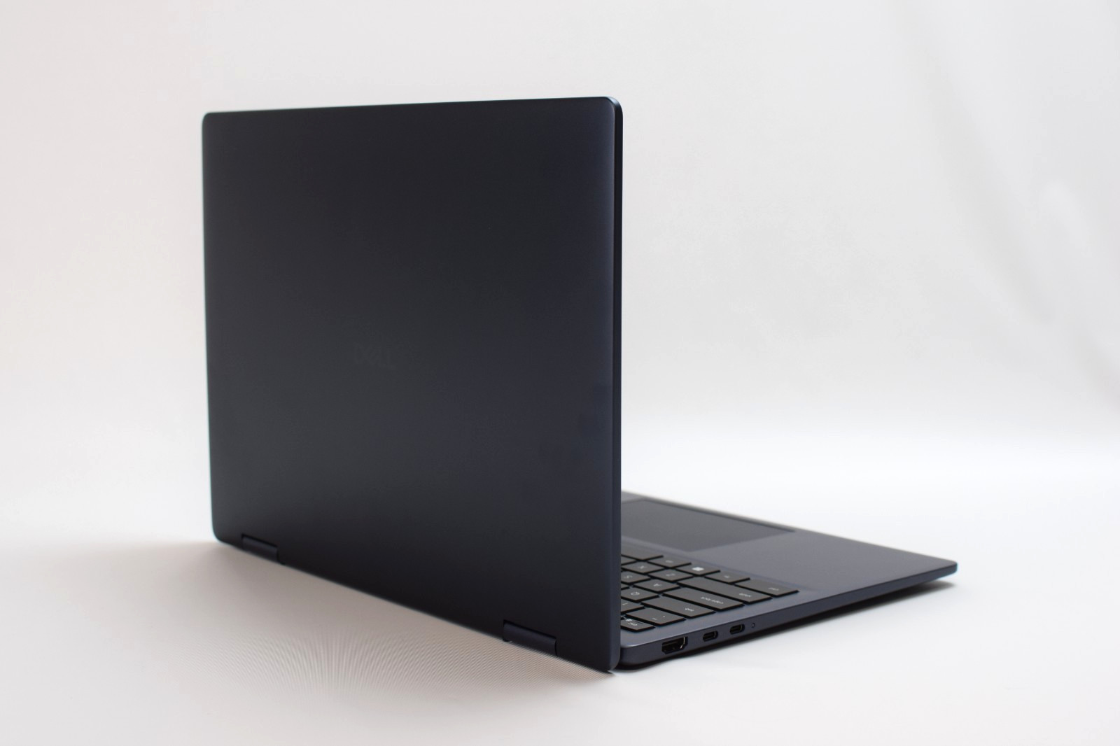 Dell Inspiron 14 Plus 2-in-1, AMD Ryzen AI 5 340, 16GB, 512GB SSD, AMD Radeon
