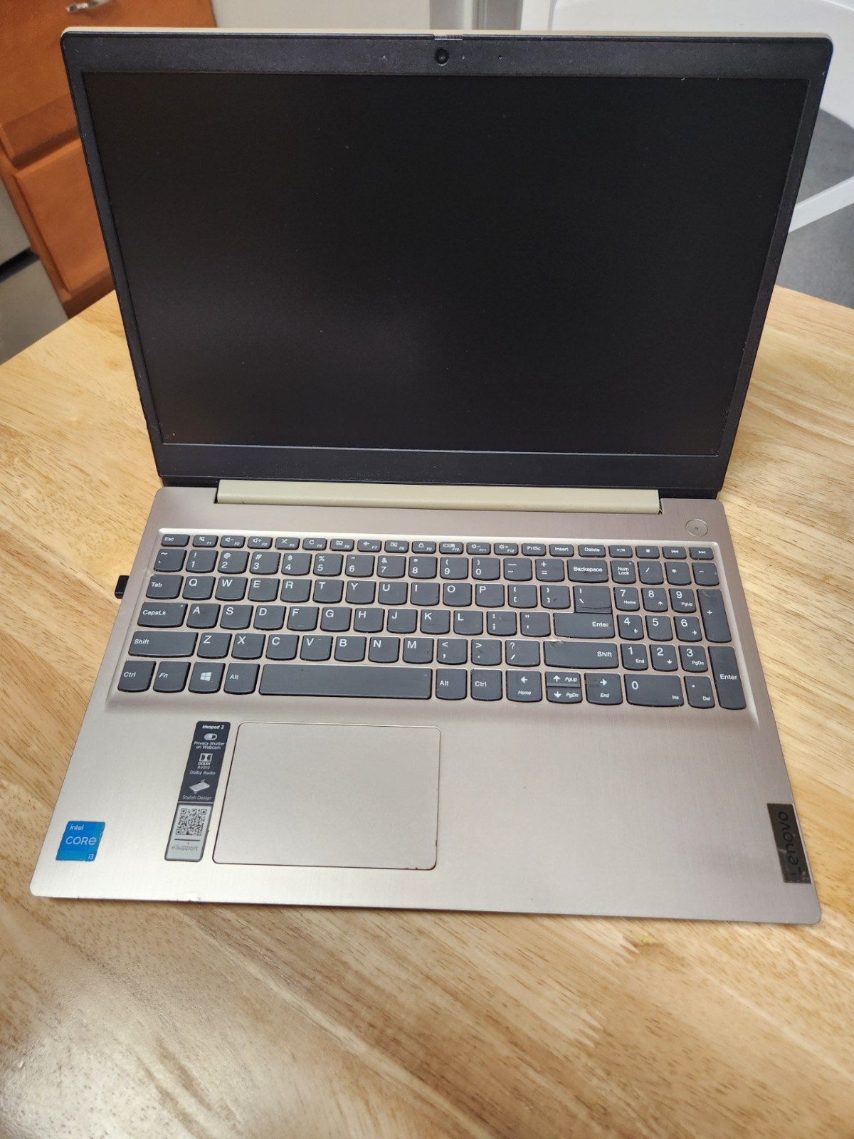 LENOVA IdeaPad 3 151TL05 15.6″ Laptop (11th Gen Intel – Core i3)