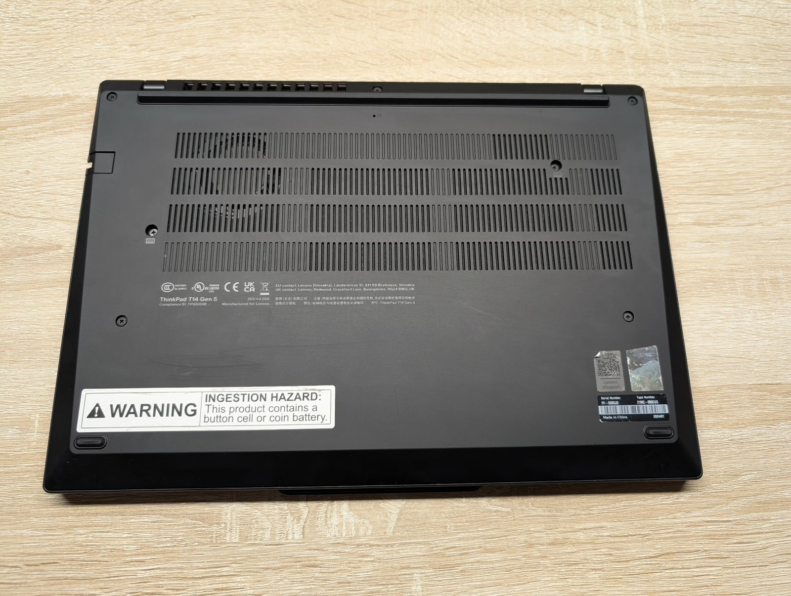 Lenovo ThinkPad T14 Gen 5 Ryzen 7 PRO 8840U 16GB 512GB SSD Read Description!
