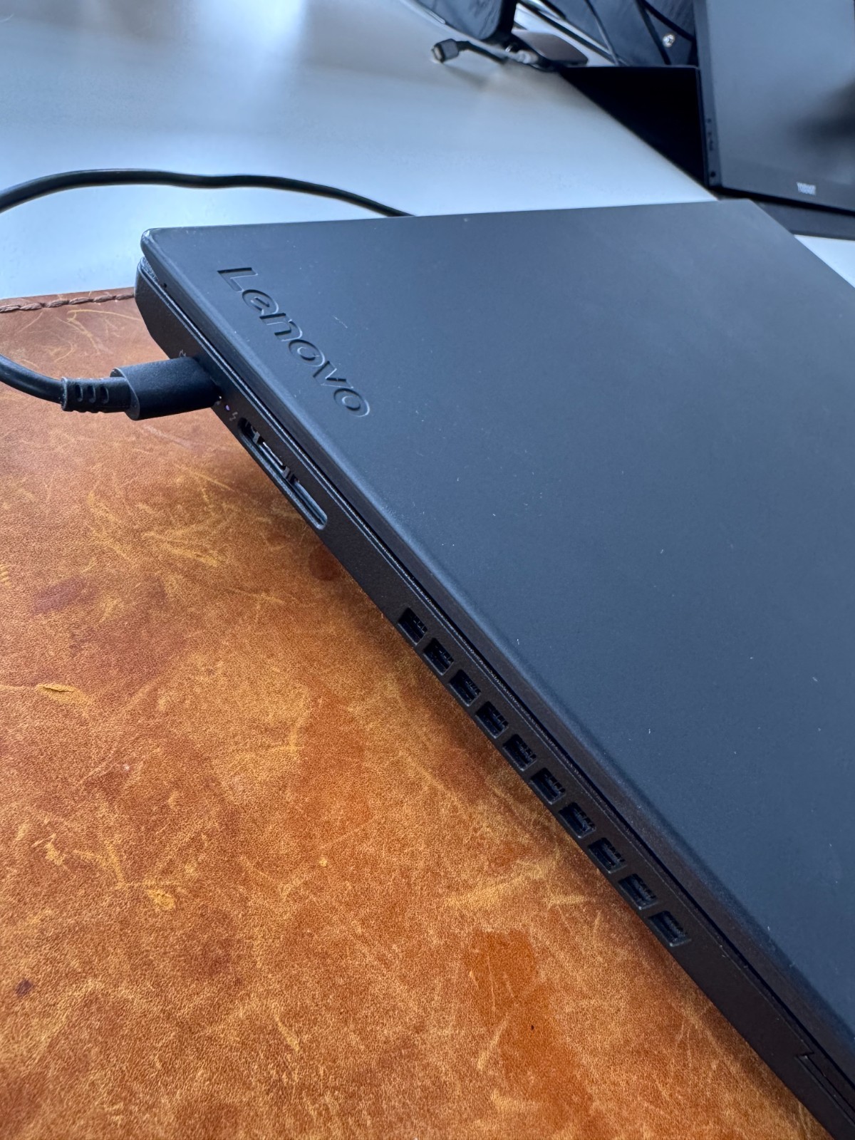 Lenovo Thinkpad T580 Dual Batter| i5 Intel 1.9GHz | 16GB RAM | 512GB SSD | 15.6″
