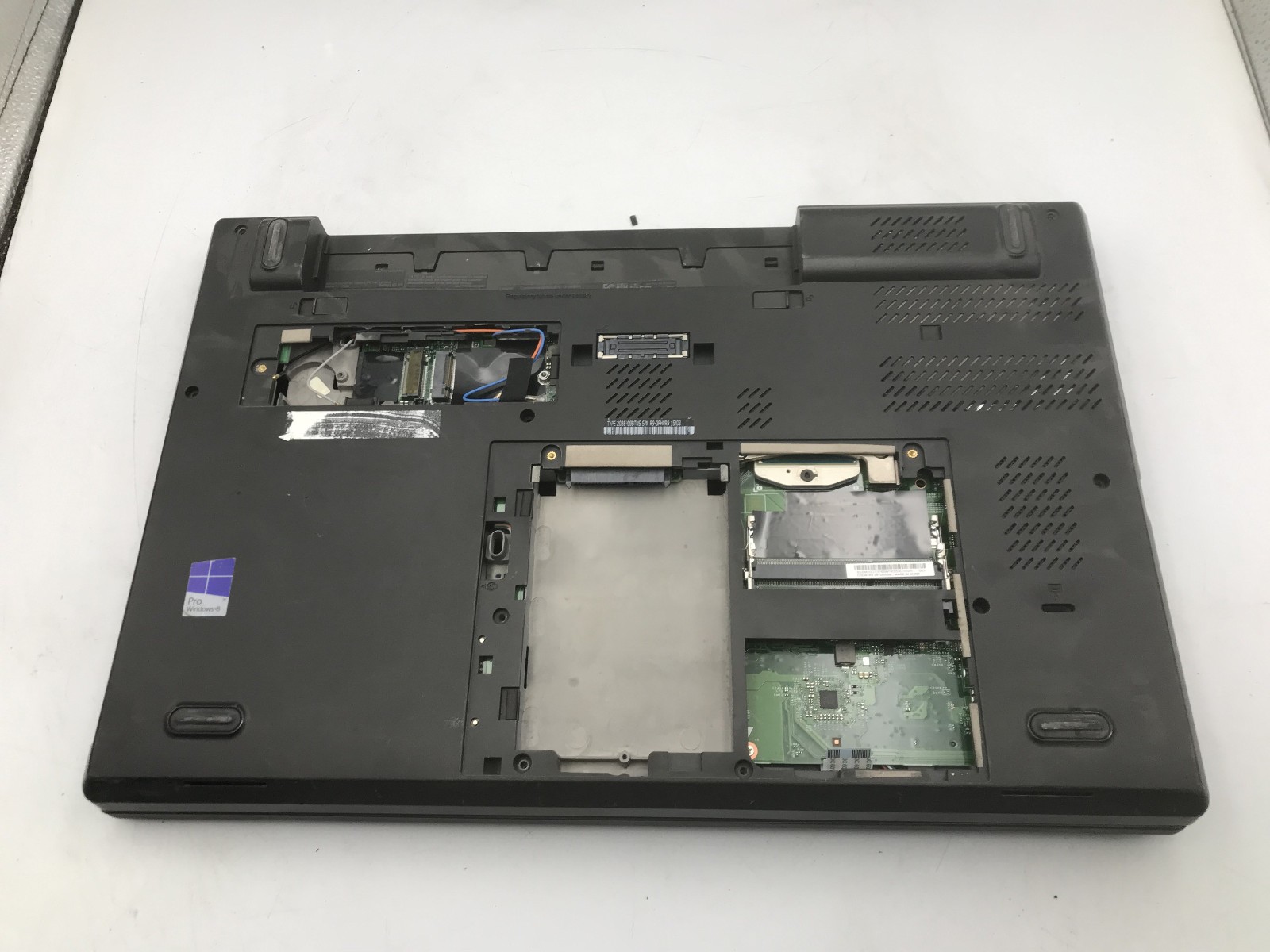 LENOVO THINKPAD T540P – FOR PARTS/MISSING COMPONENTS – INTEL I5 4TH GEN -READ-BB